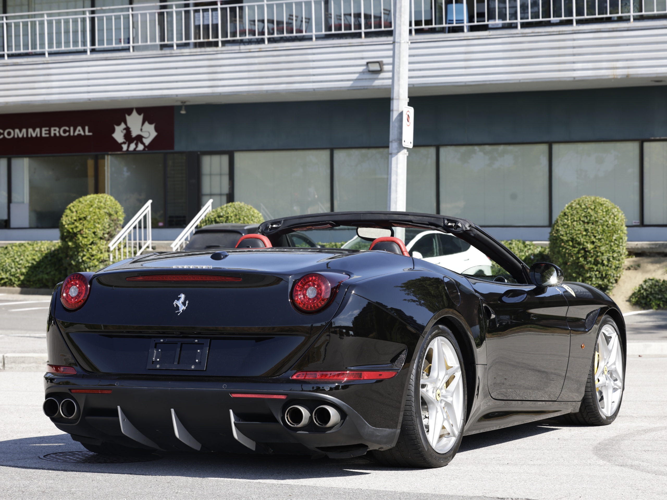2016 Ferrari California T - Image 4