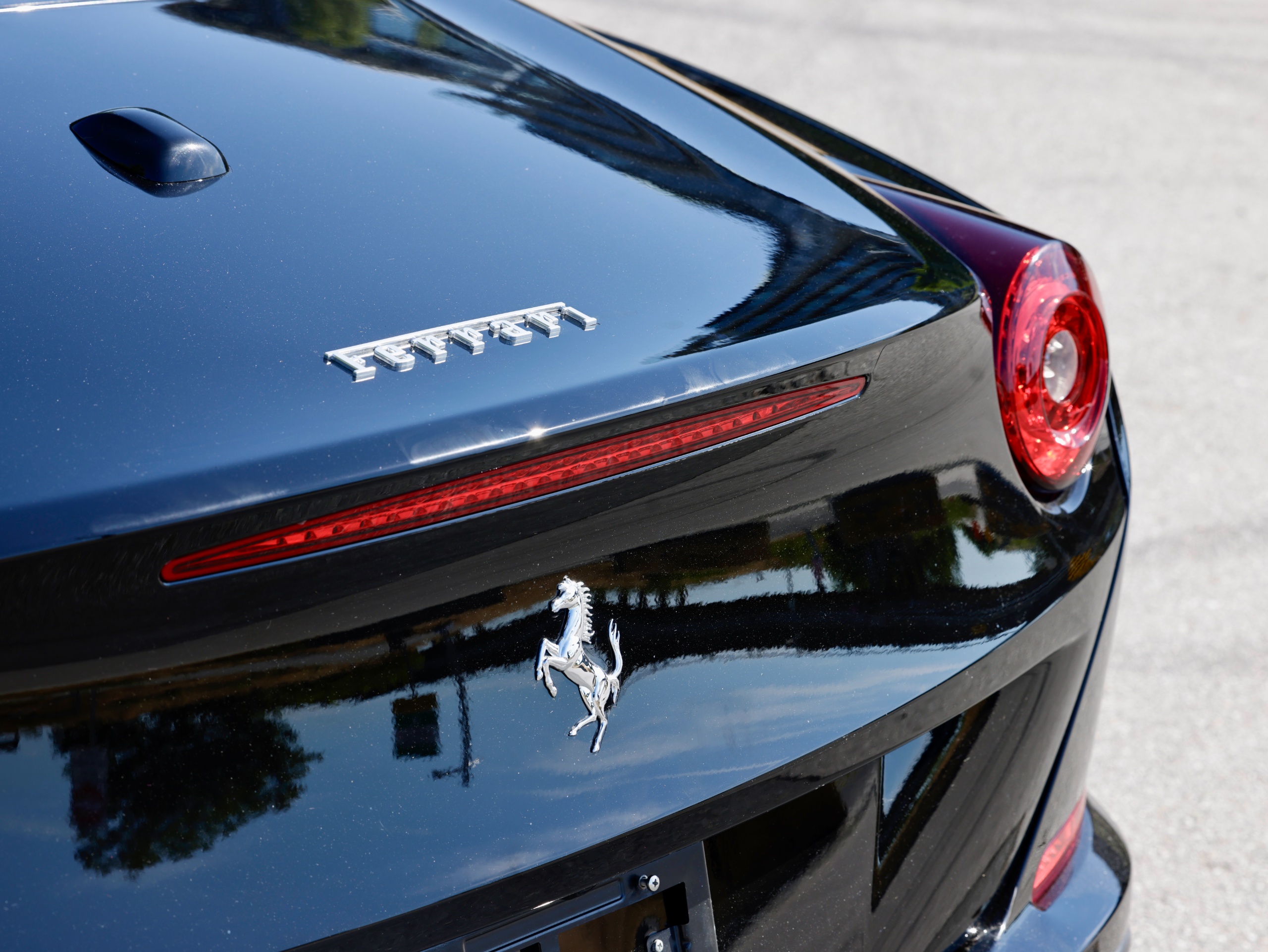 2016 Ferrari California T - Image 21
