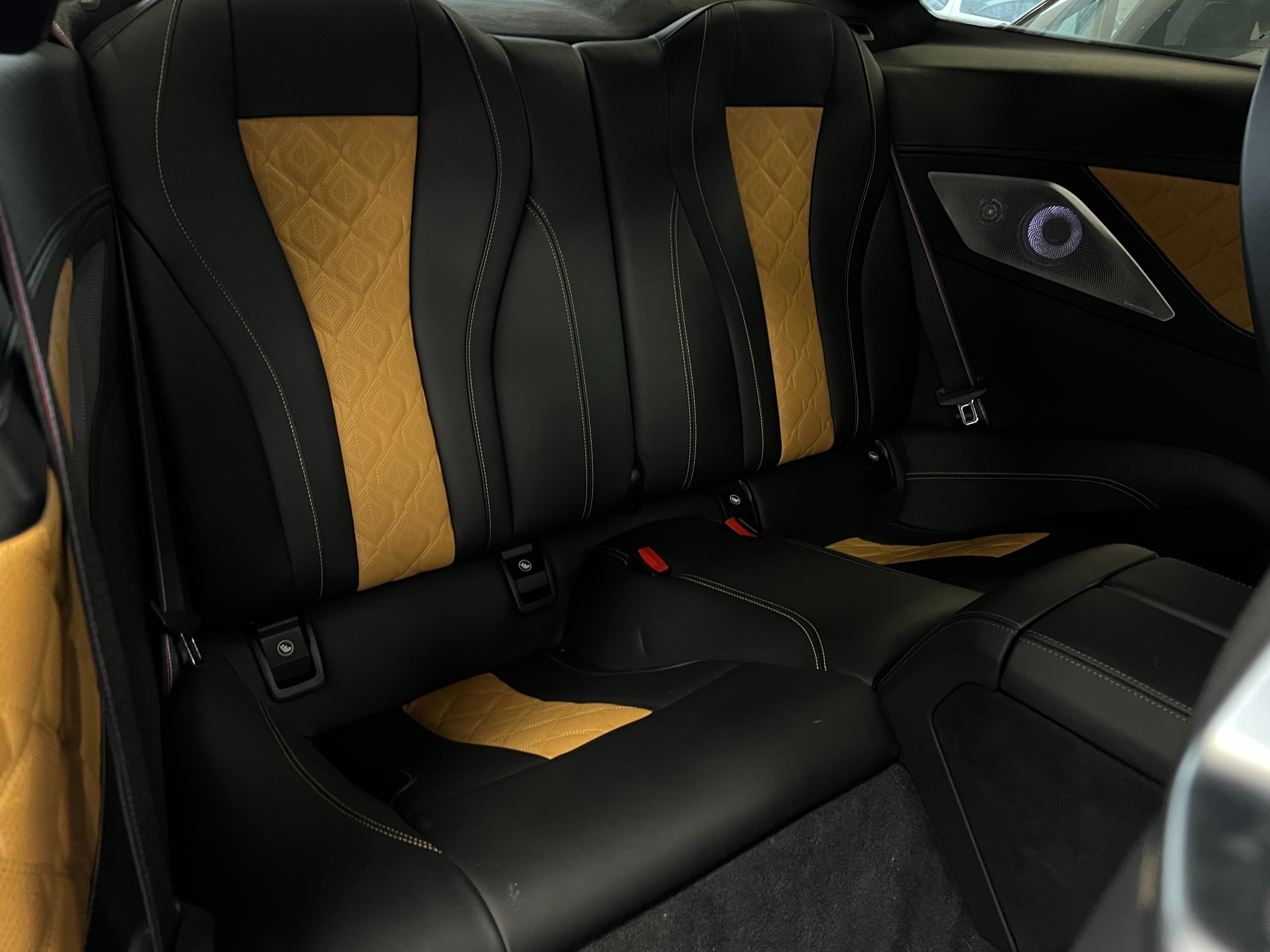 2020 BMW m8 competition coupe | BC Local - Image 19