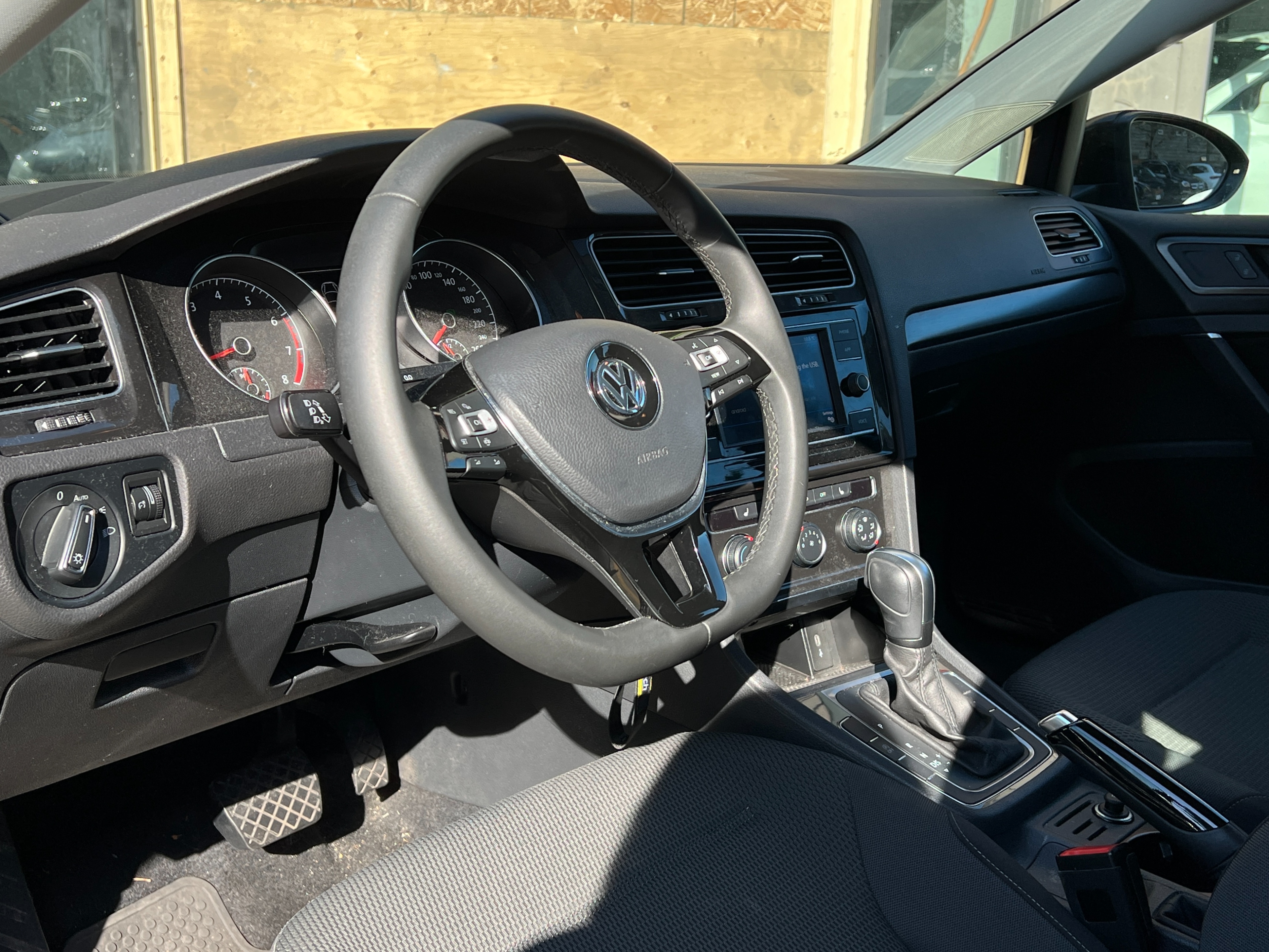 2020 Volkswagen Golf | BC Local - Image 8