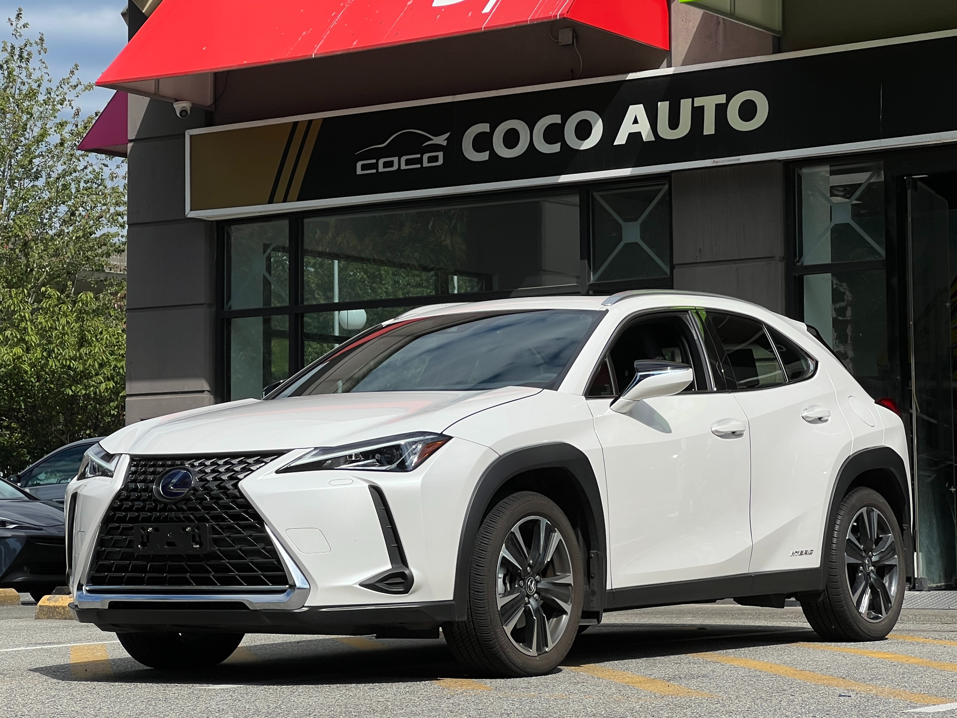 2021 Lexus UX 250h | no accident - Image 4