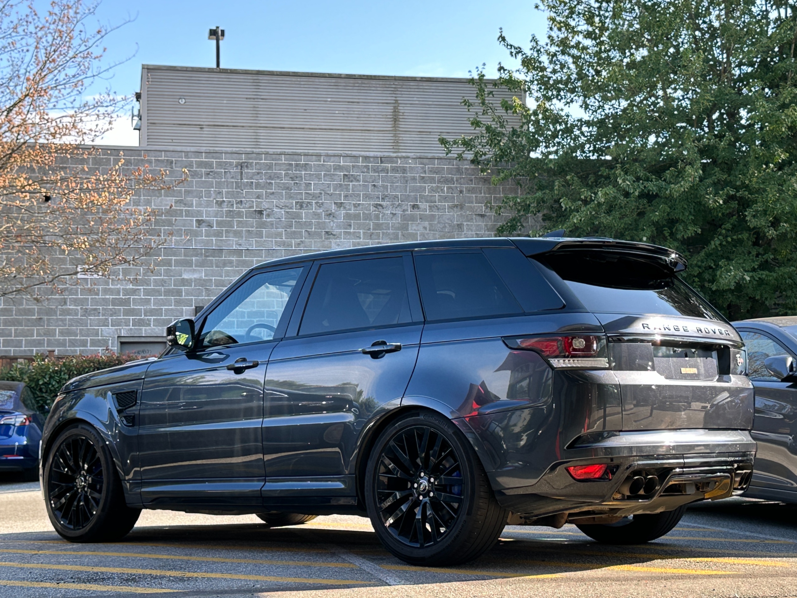 2017 Land Rover Range Rover - Image 5