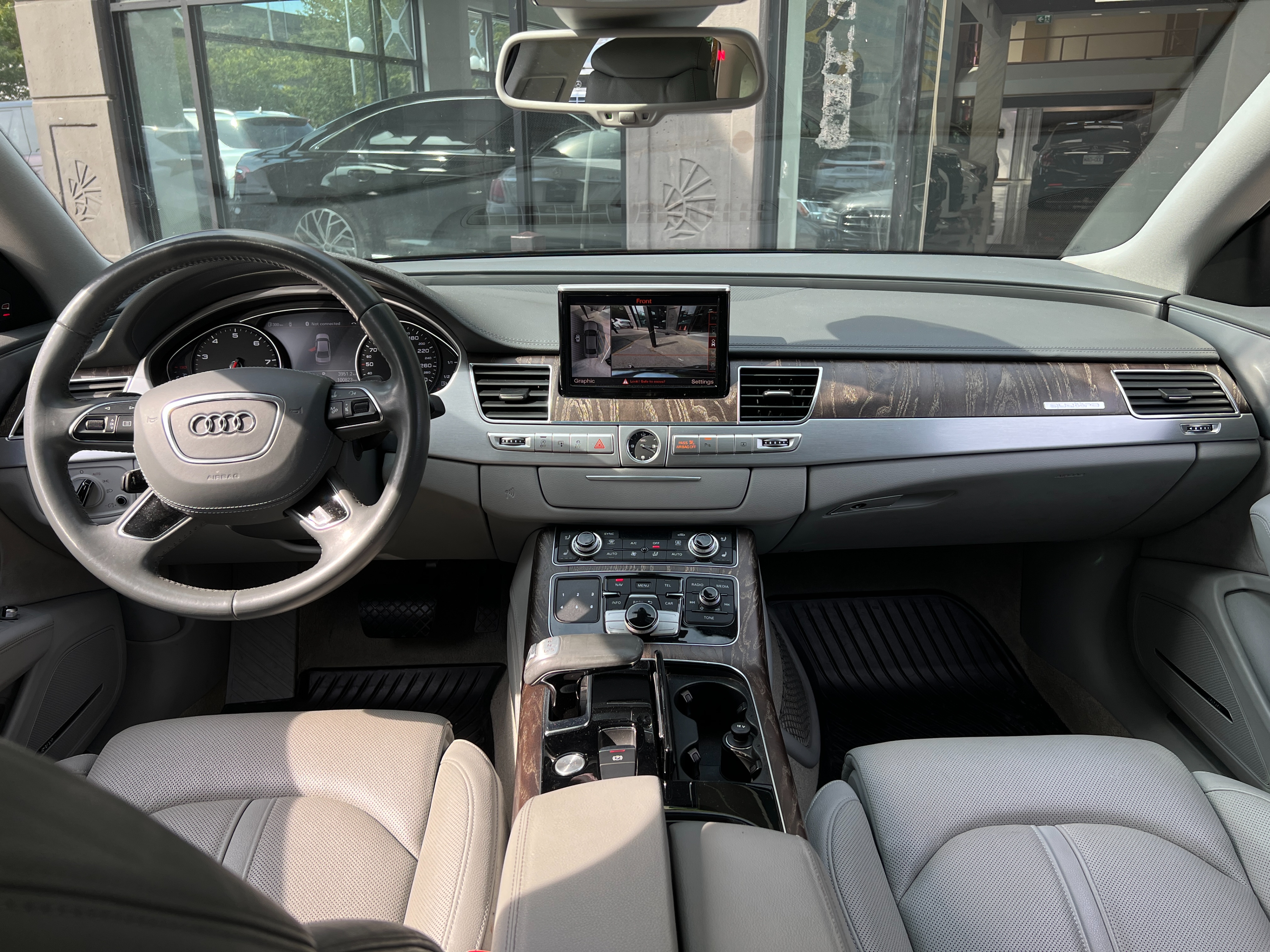 2015 Audi A8l quattro - Image 12