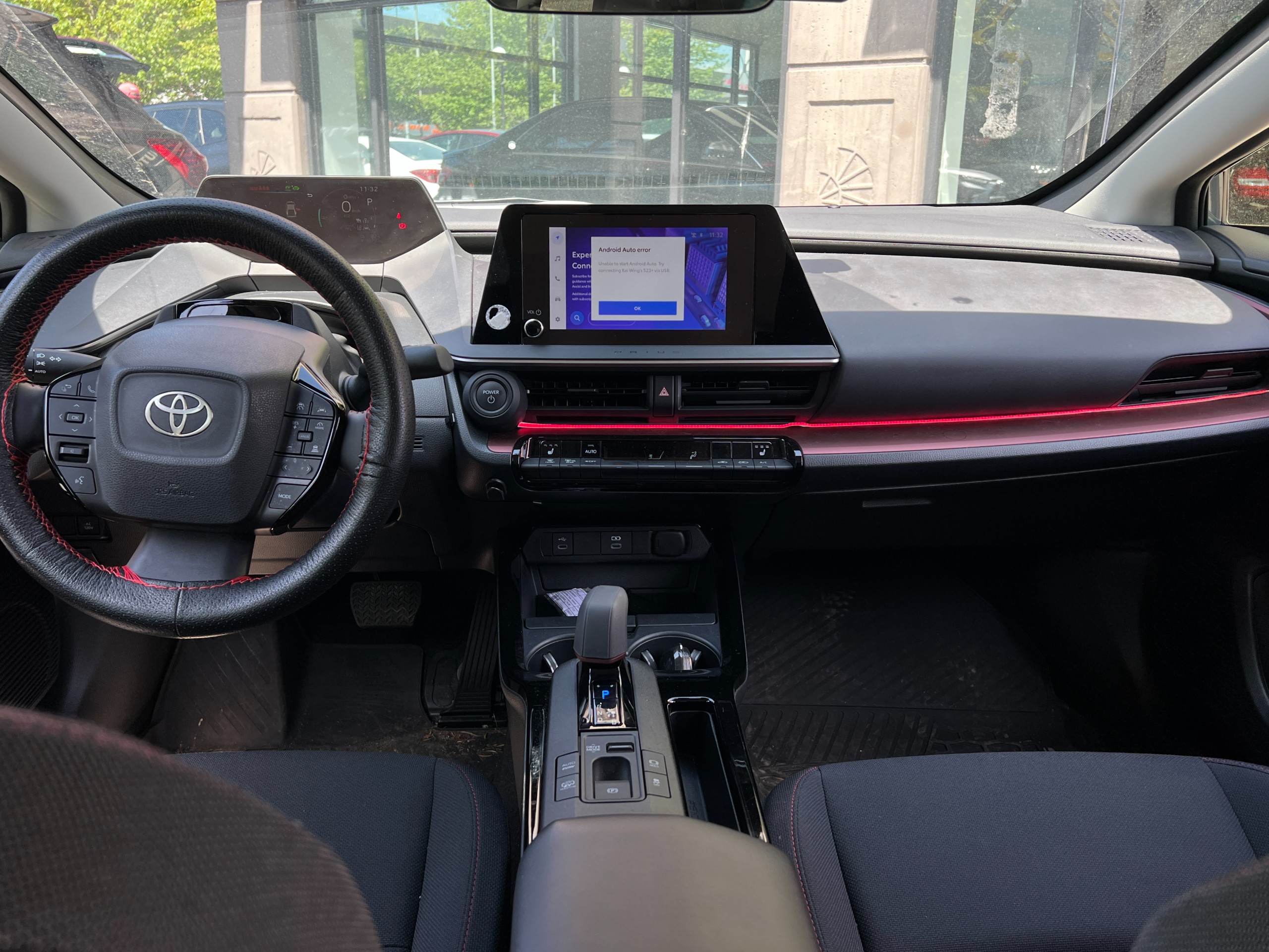 2024 Toyota PRIUS PRIME SE | No accident | BC Local - Image 13