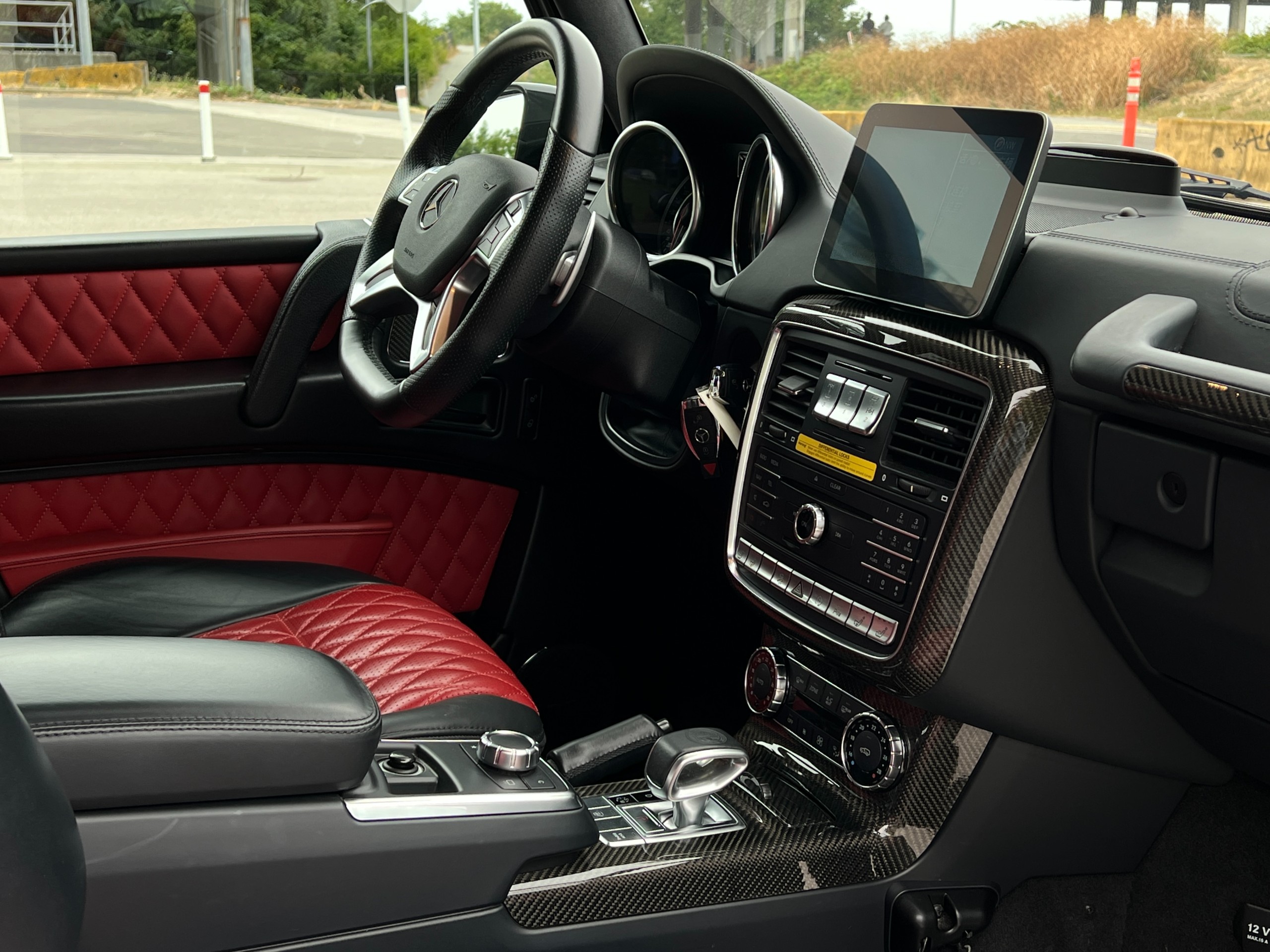 2017 Mercedes-Benz g63 | No accident - Image 12