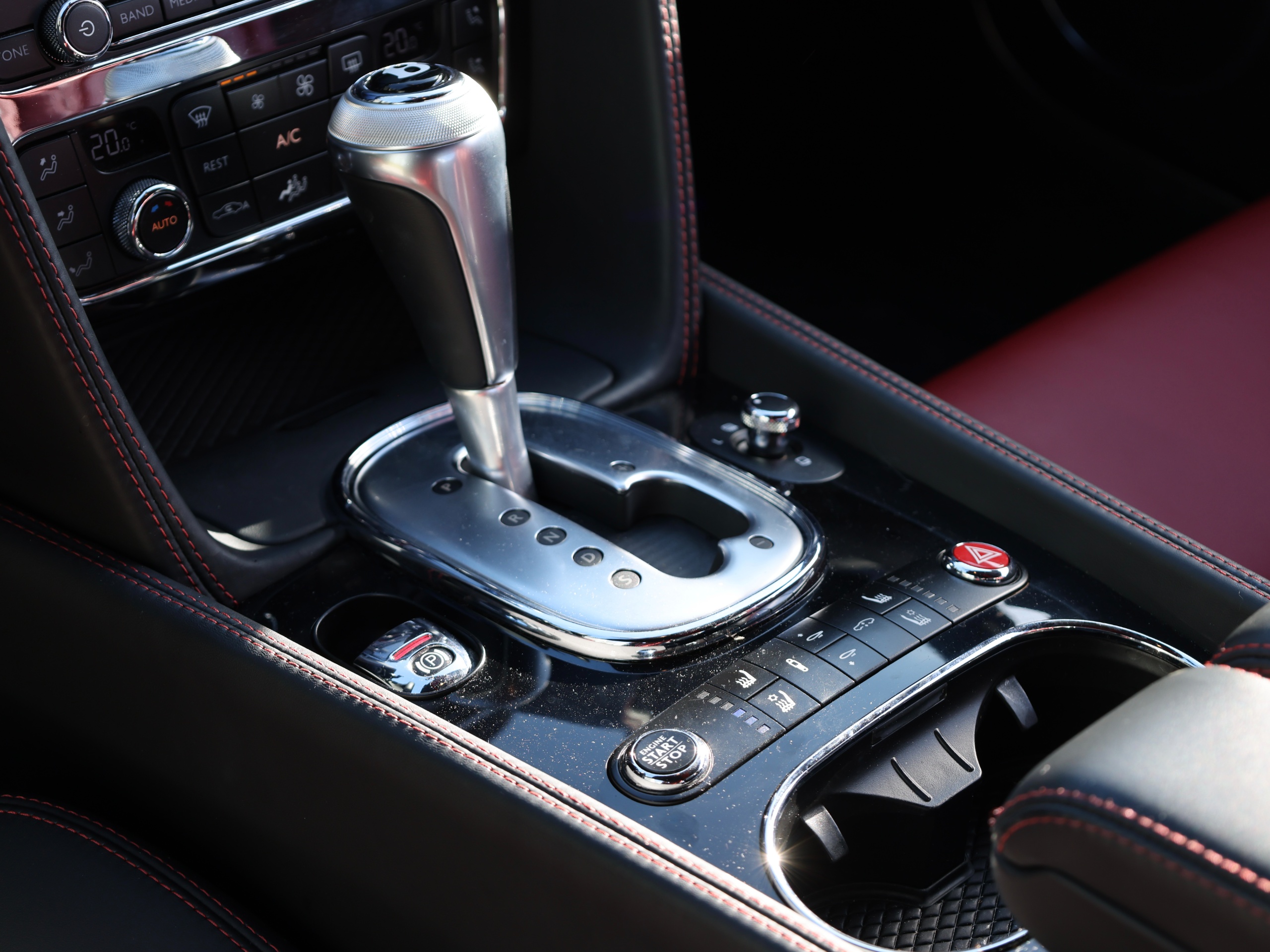 2015 Bentley CONTINENTAL GT V8S CONCOURS SERIES - Image 12