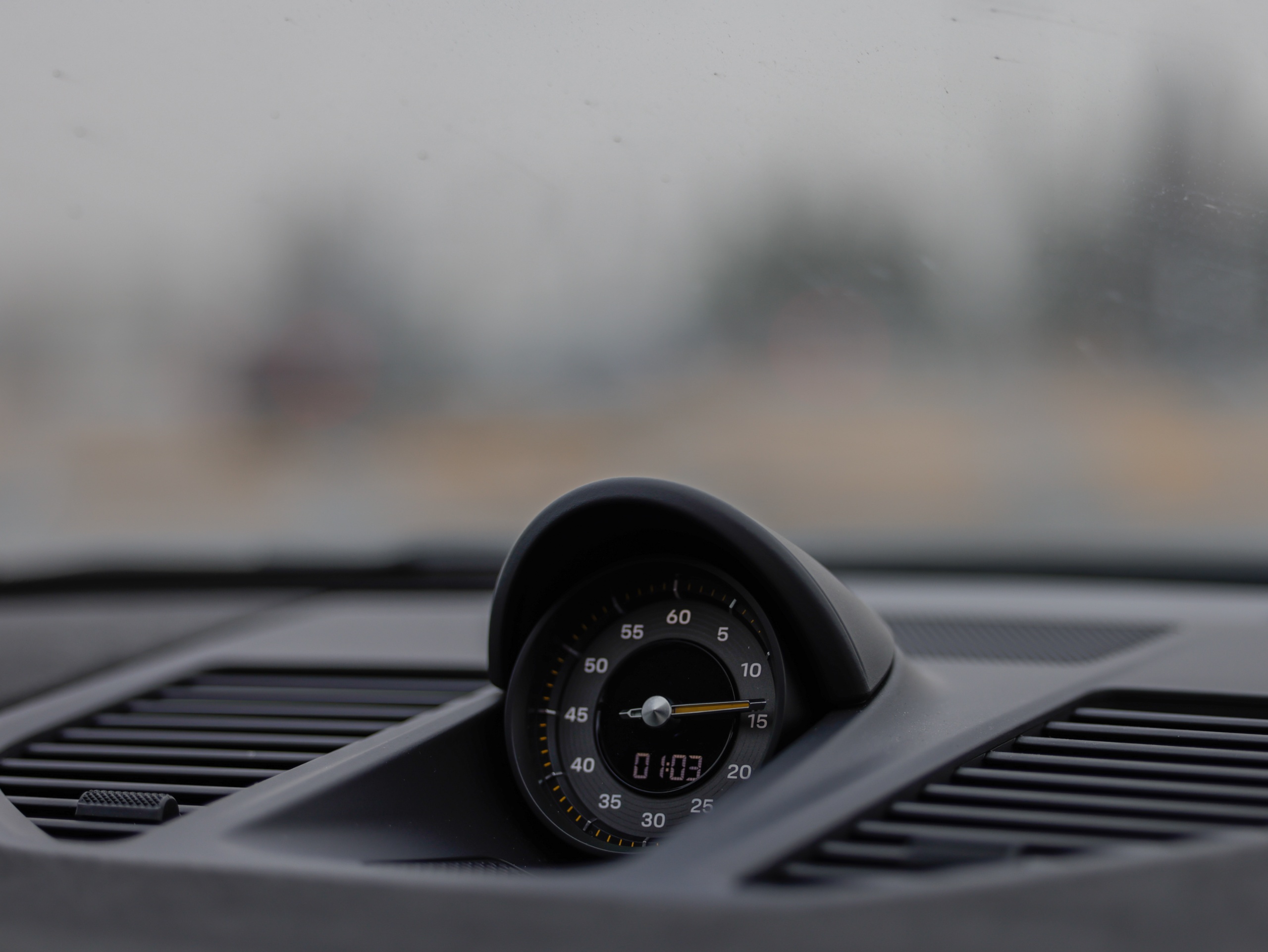 2023 Porsche 992.1 GT3 RS - Image 13