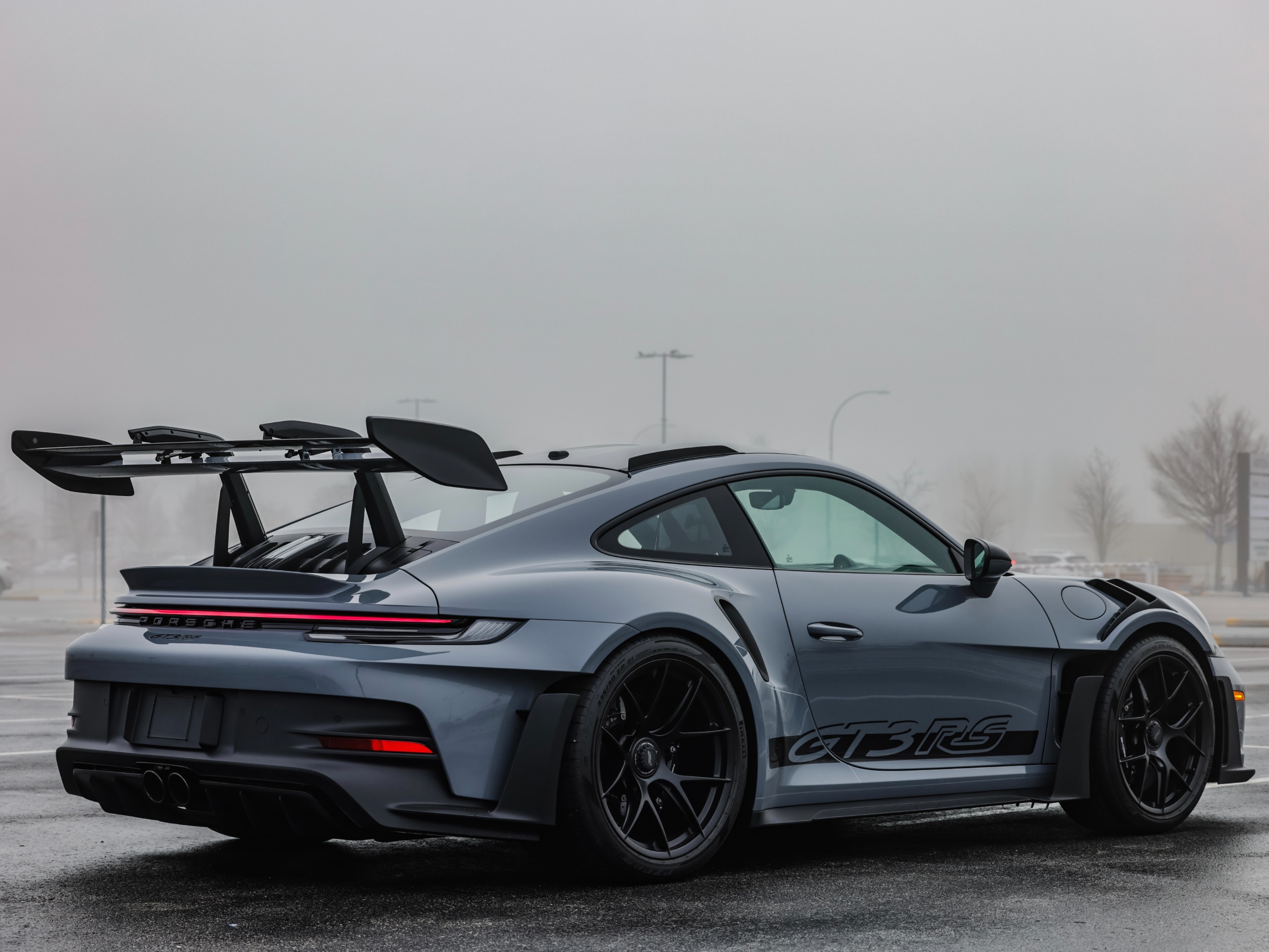 2023 Porsche 992.1 GT3 RS - Image 7