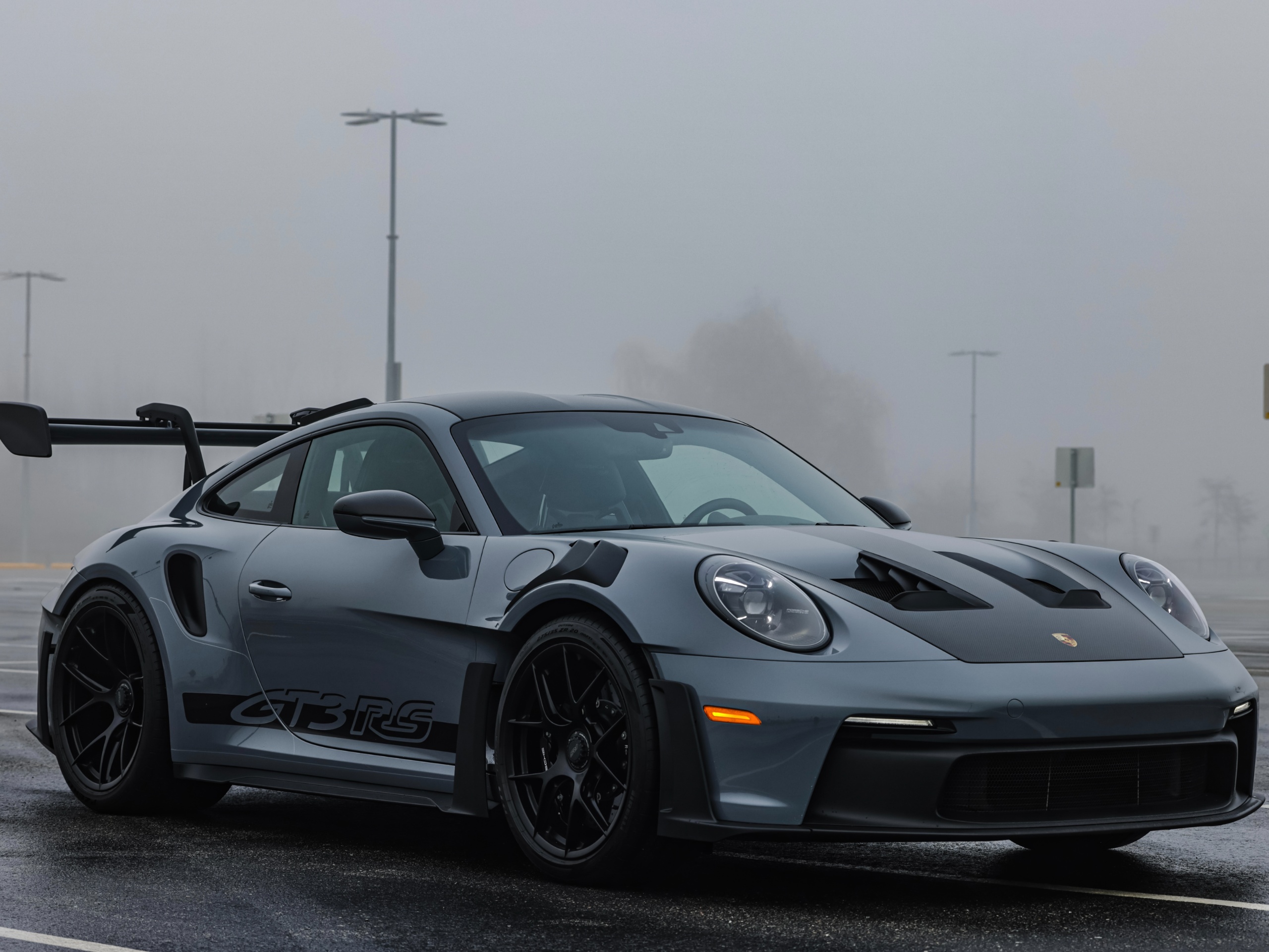 2023 Porsche 992.1 GT3 RS - Image 2