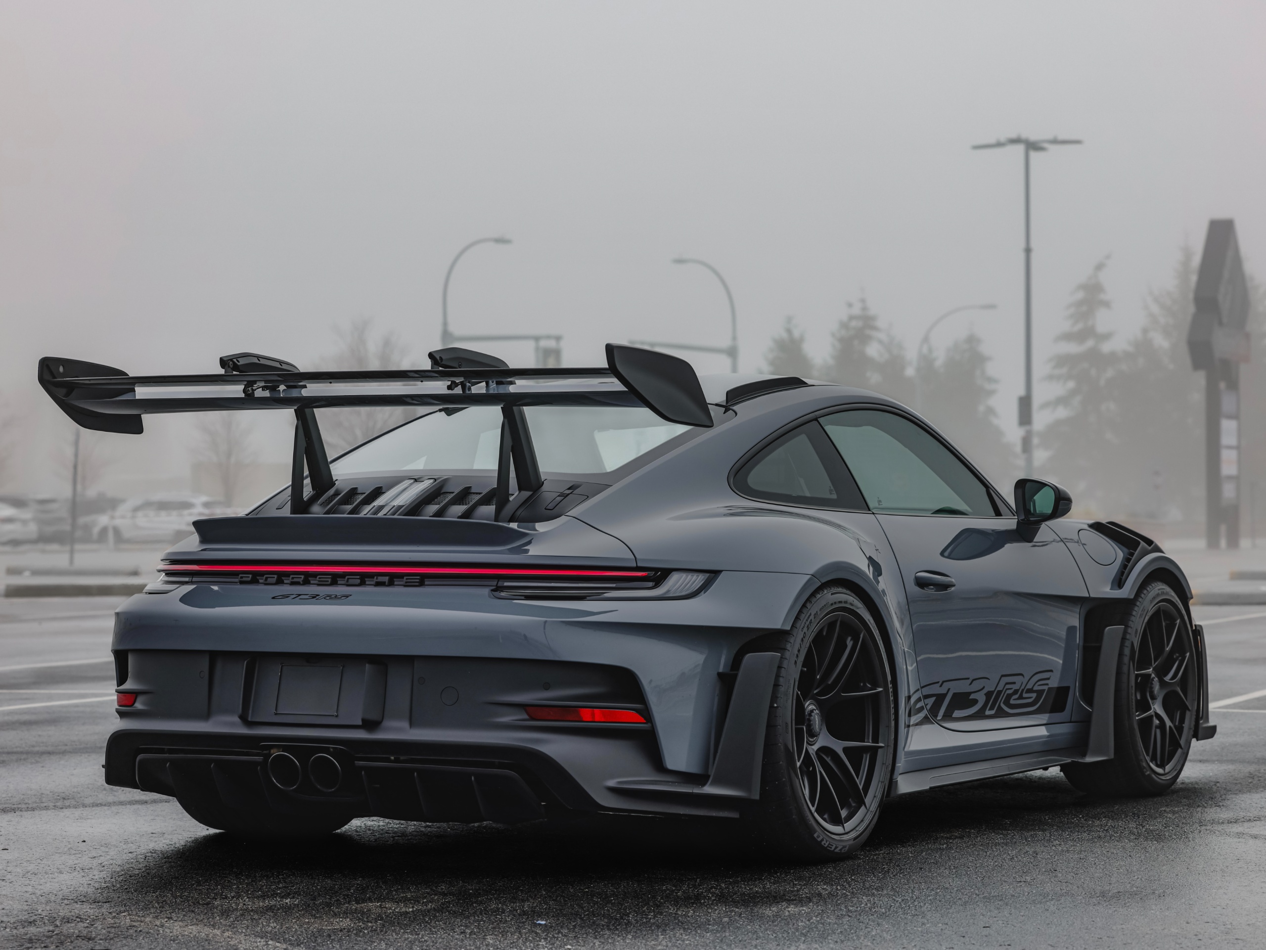 2023 Porsche 992.1 GT3 RS - Image 6