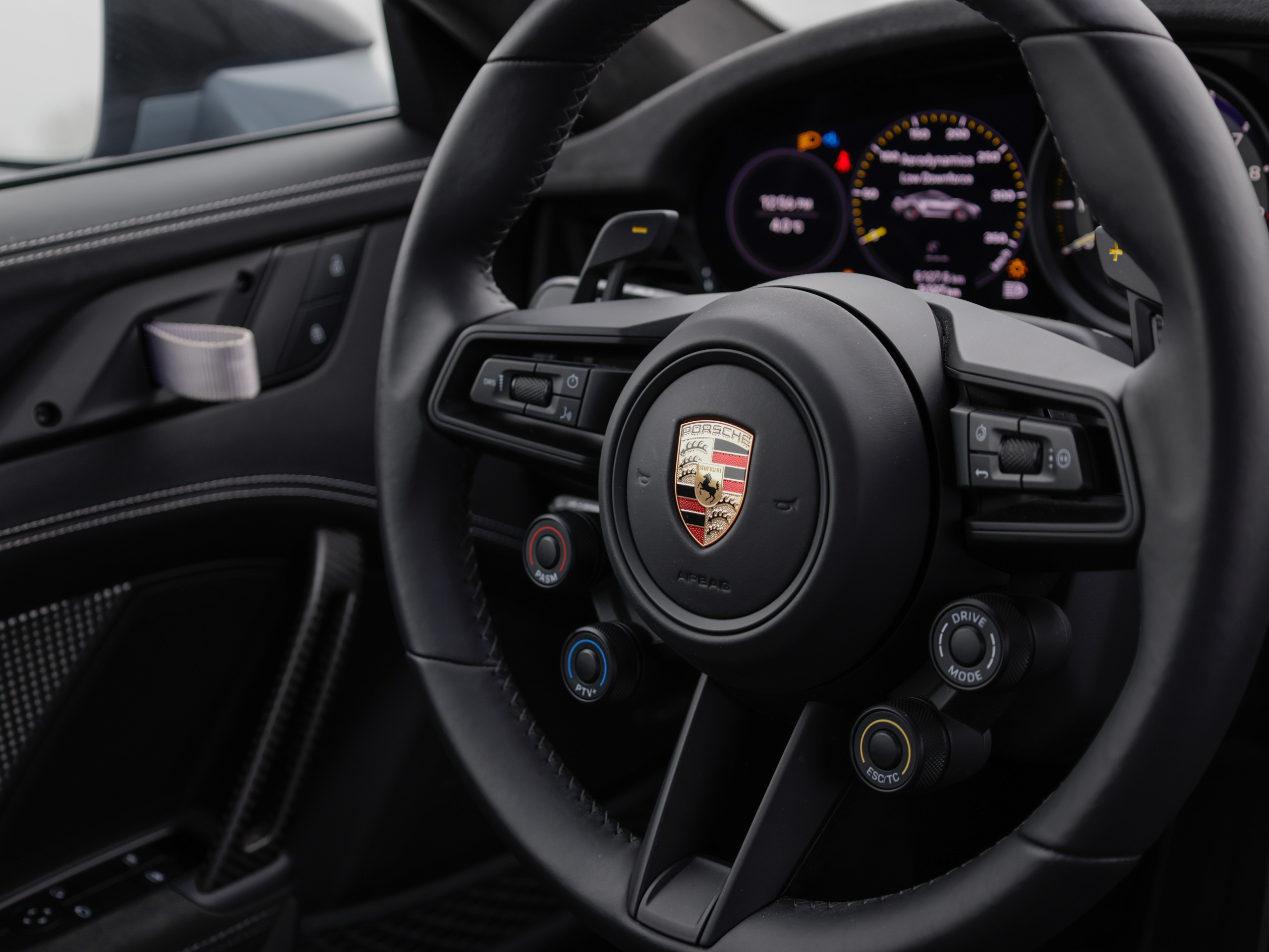 2023 Porsche 992.1 GT3 RS - Image 20