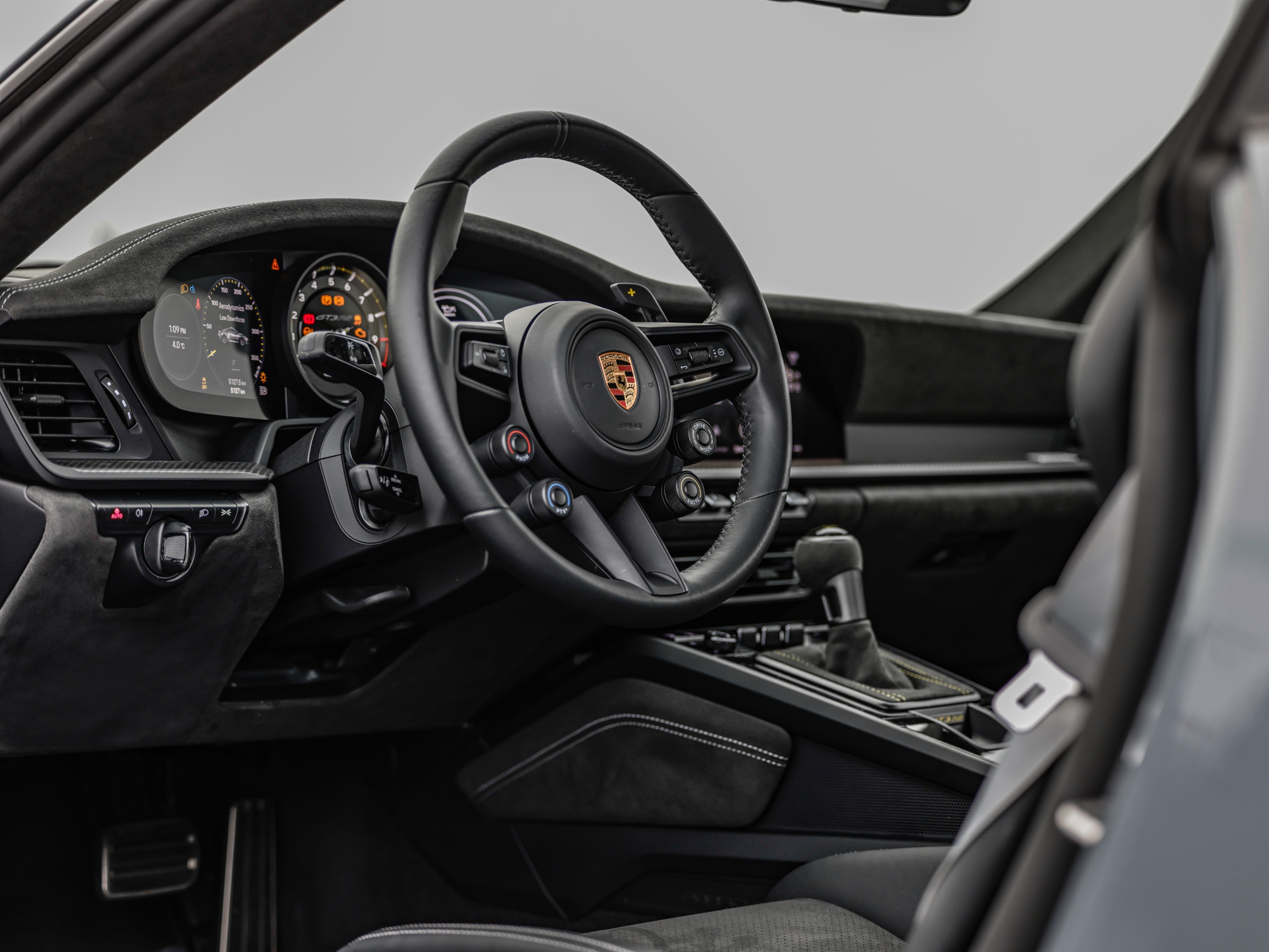 2023 Porsche 992.1 GT3 RS - Image 14