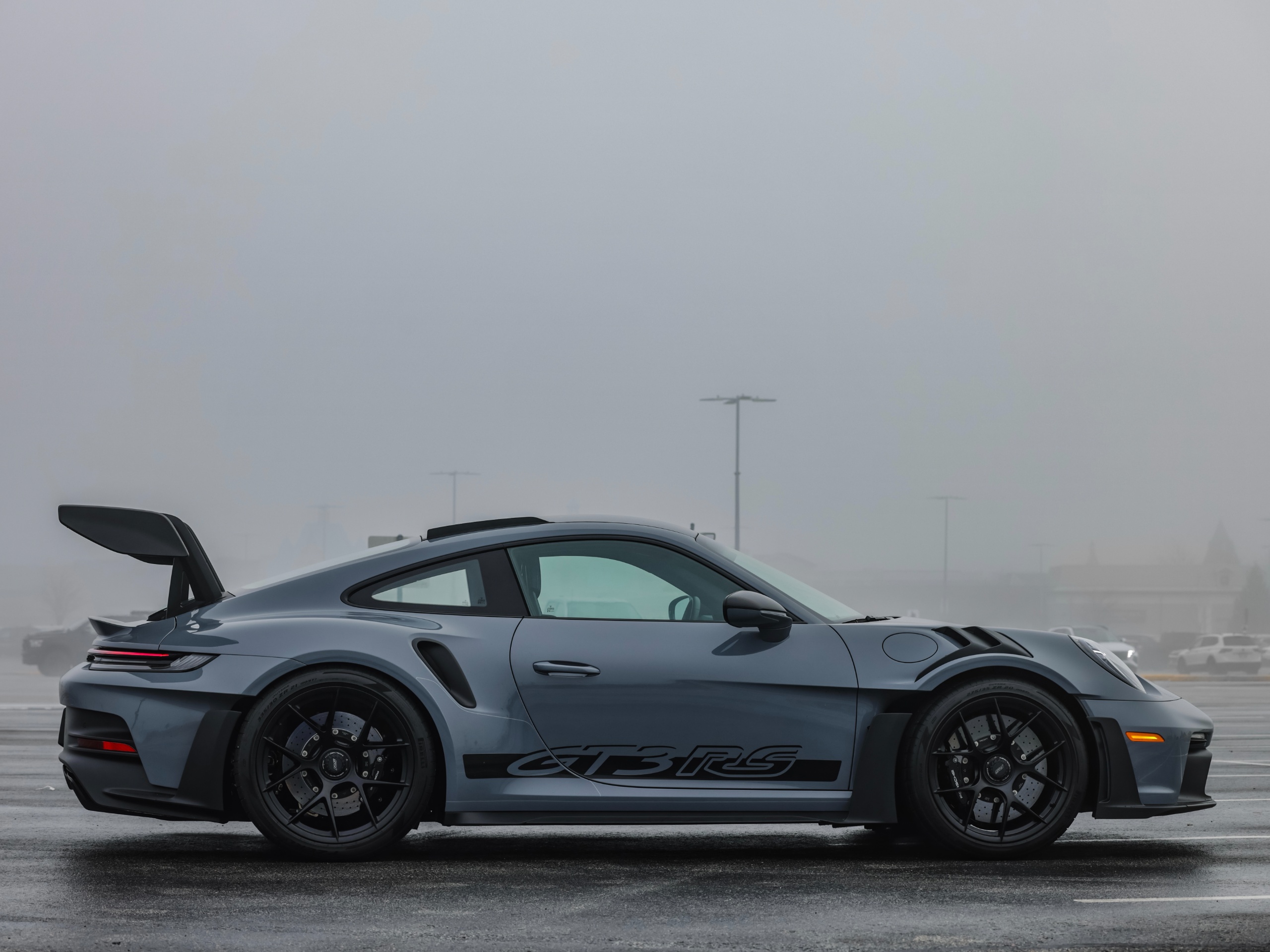2023 Porsche 992.1 GT3 RS - Image 5