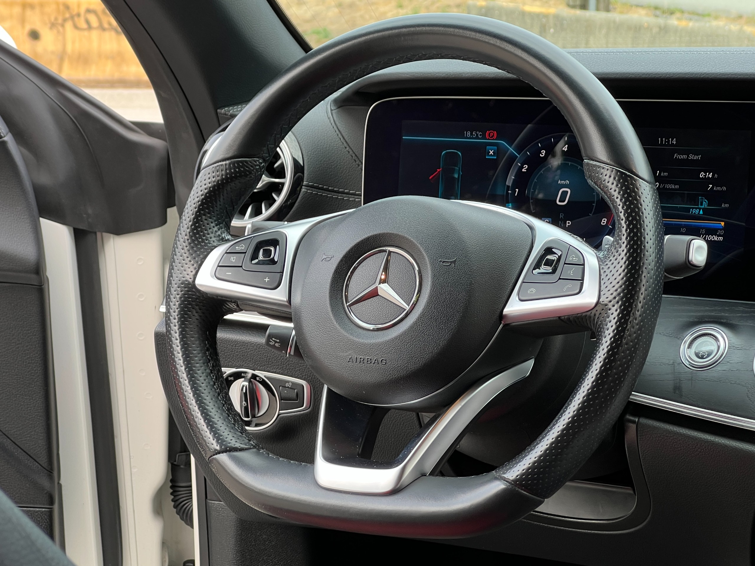 2018 Mercedes-Benz E400 convertible 4matic | Normal title | AMG package - Image 11