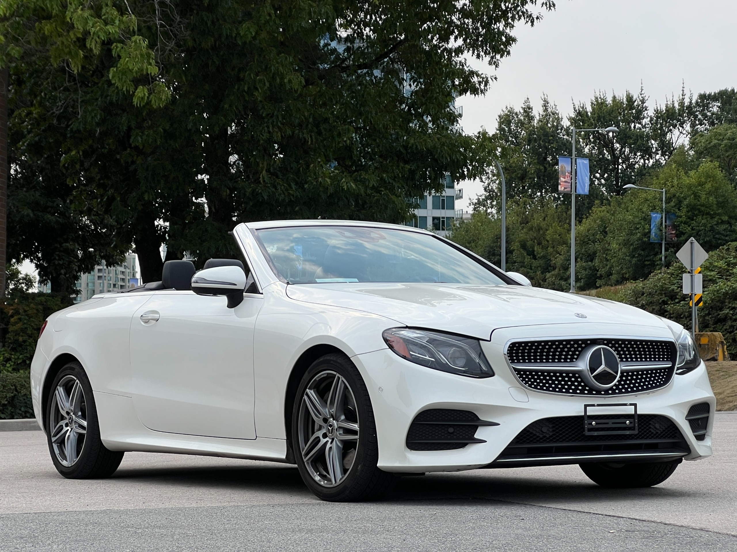 2018 Mercedes-Benz E400 convertible 4matic | Normal title | AMG package - Image 1