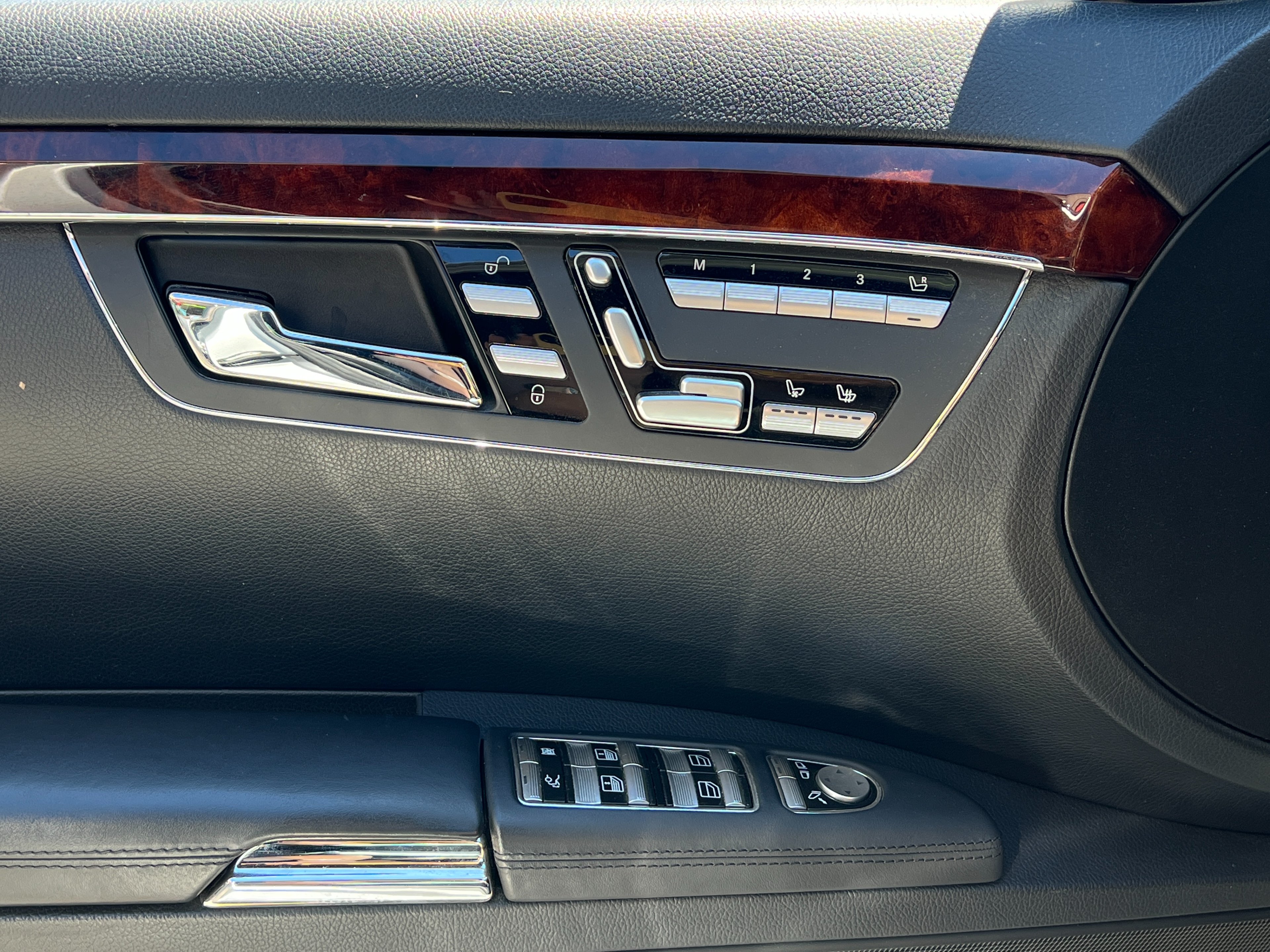 2008 Mercedes-Benz S63 - Image 15