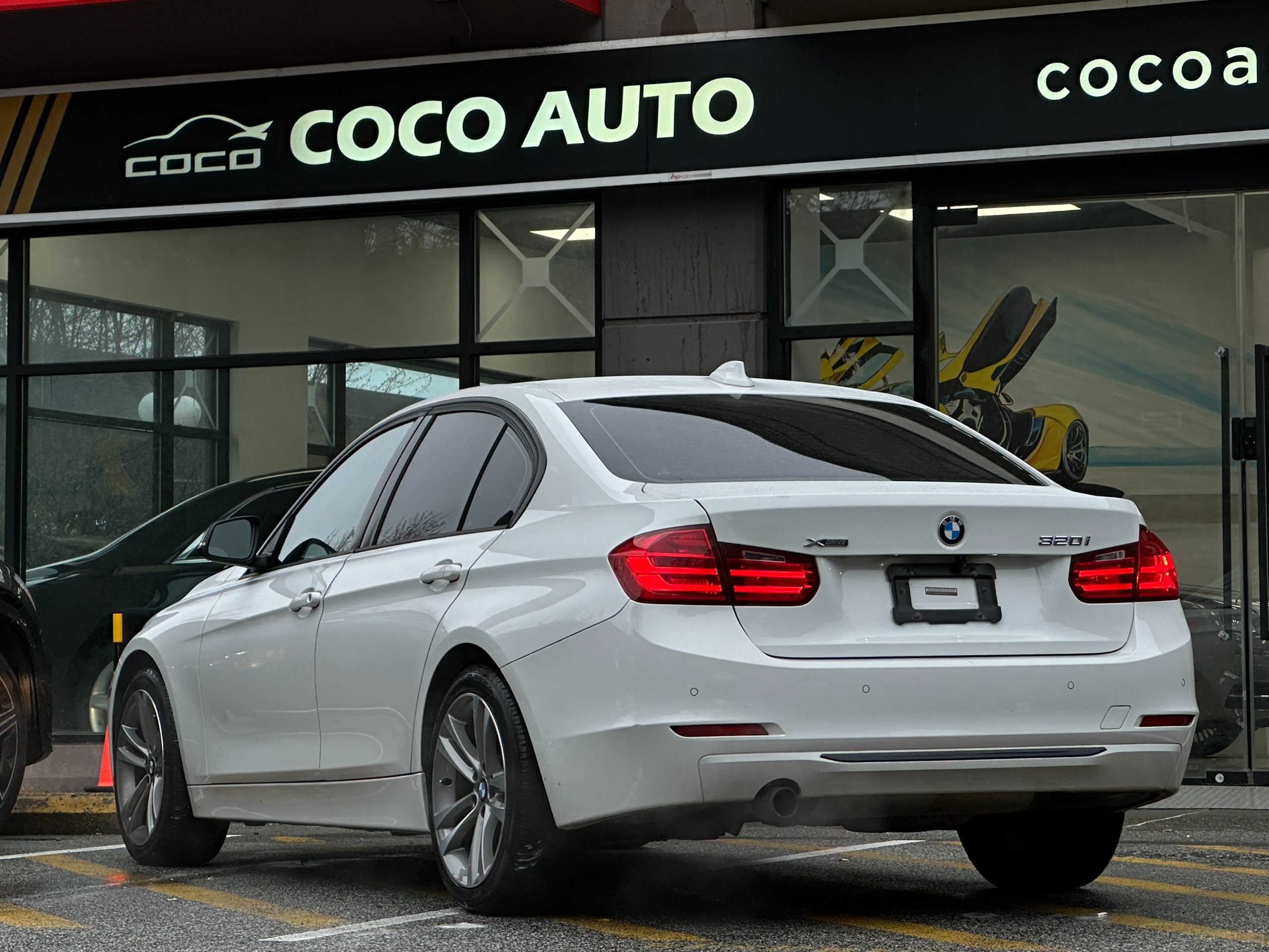 2015 BMW 320I - Image 7