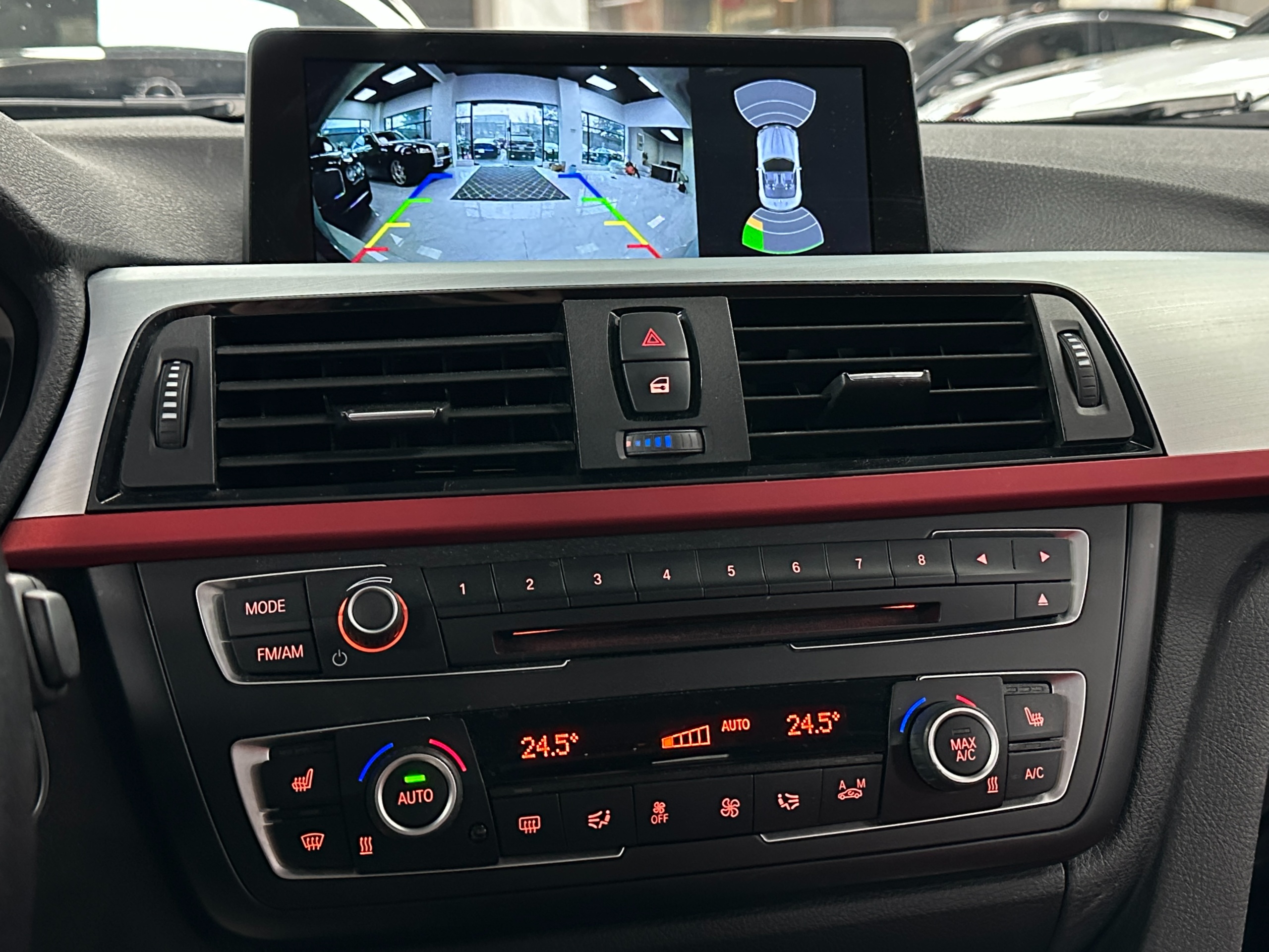 2015 BMW 320I - Image 10