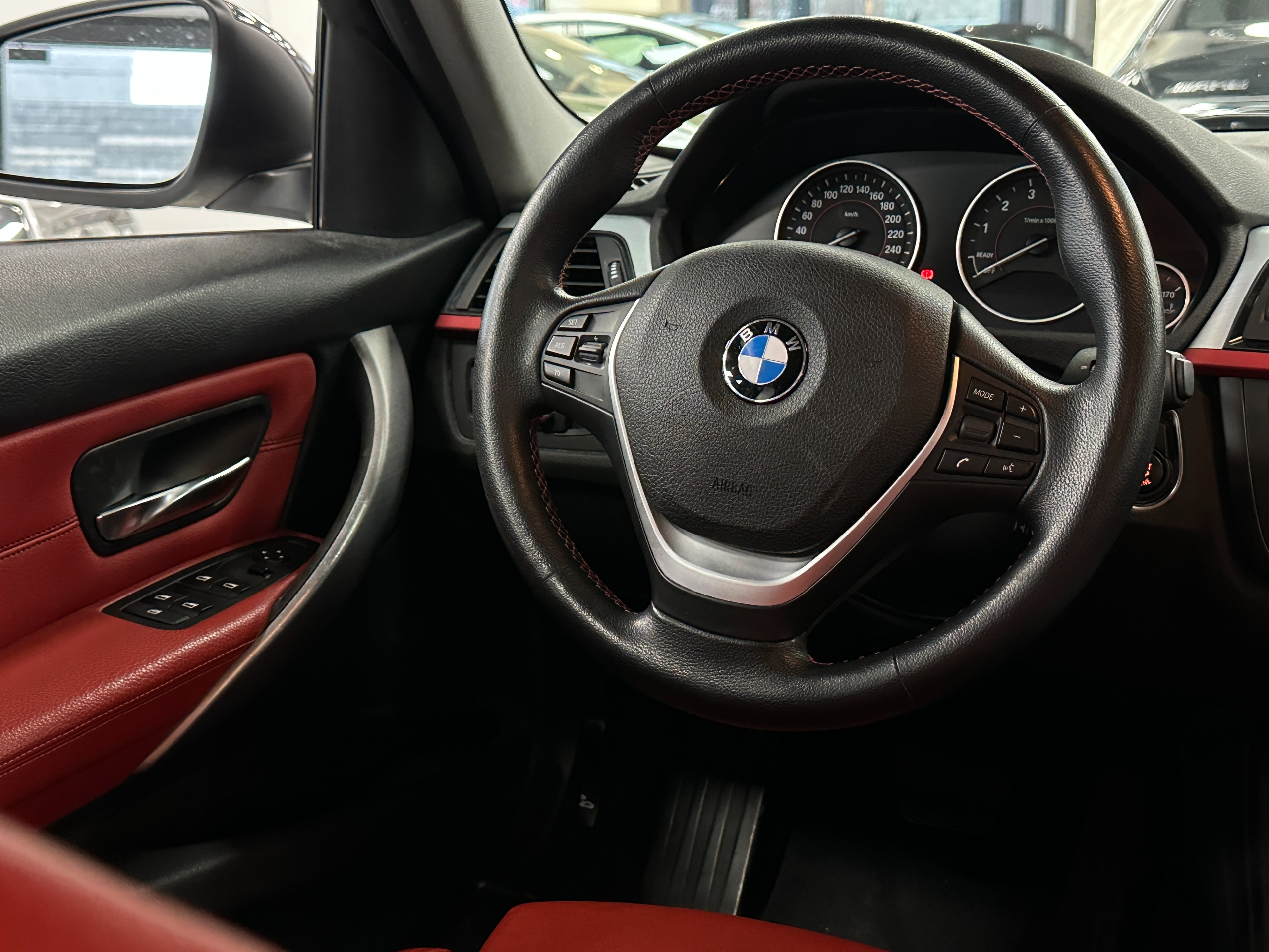 2015 BMW 320I - Image 15