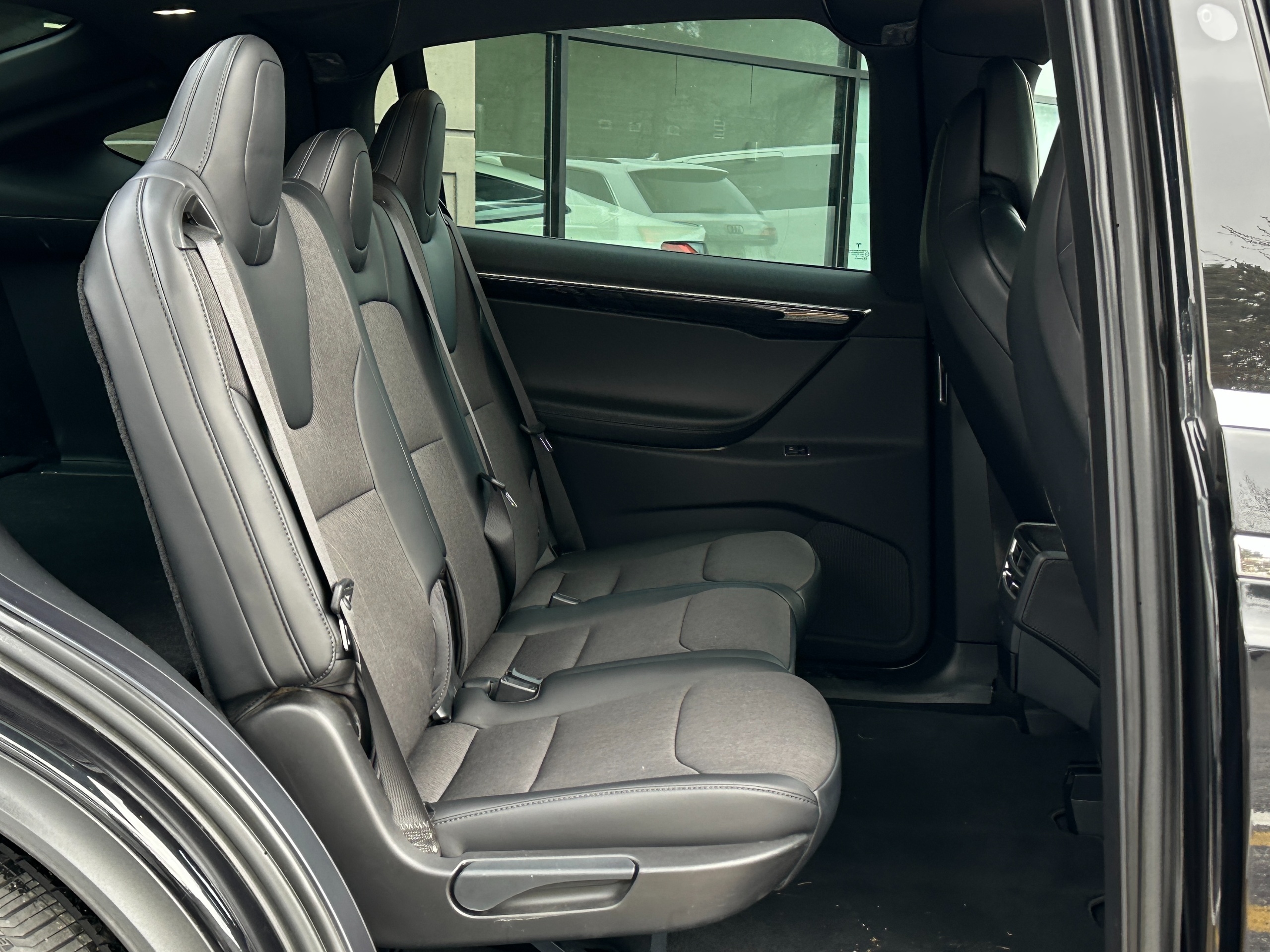 2018 Tesla Model x - Image 13