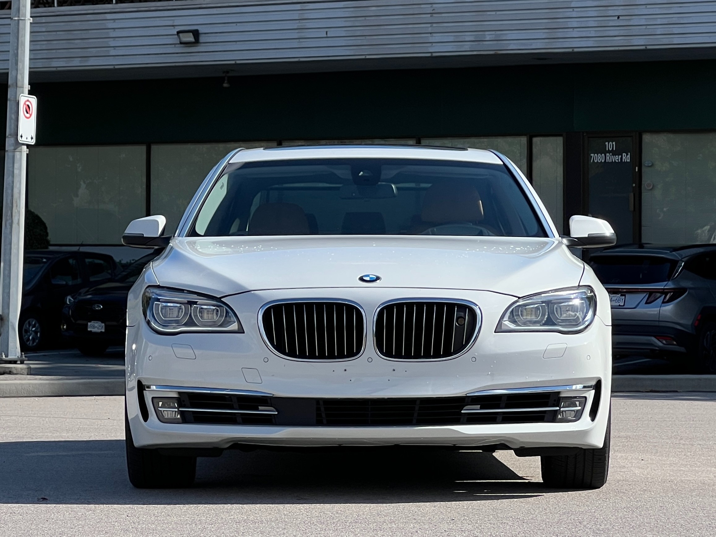 2014 BMW 740Li | BC Local - Image 3