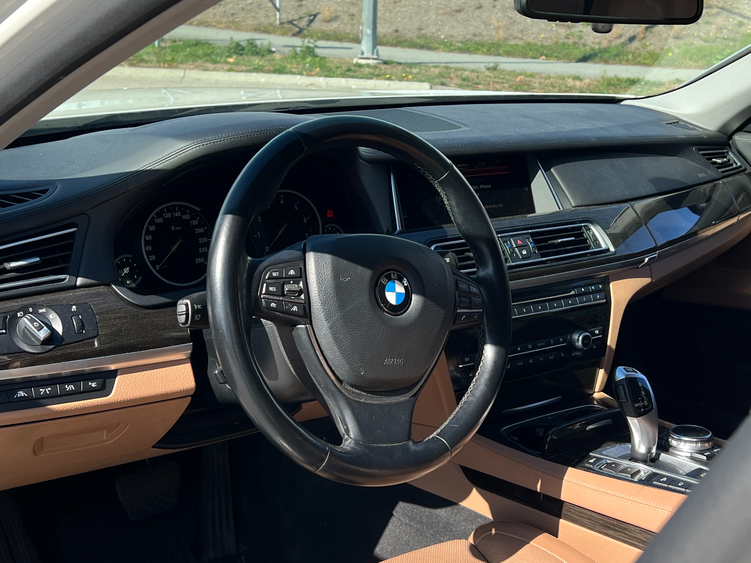 2014 BMW 740Li | BC Local - Image 10