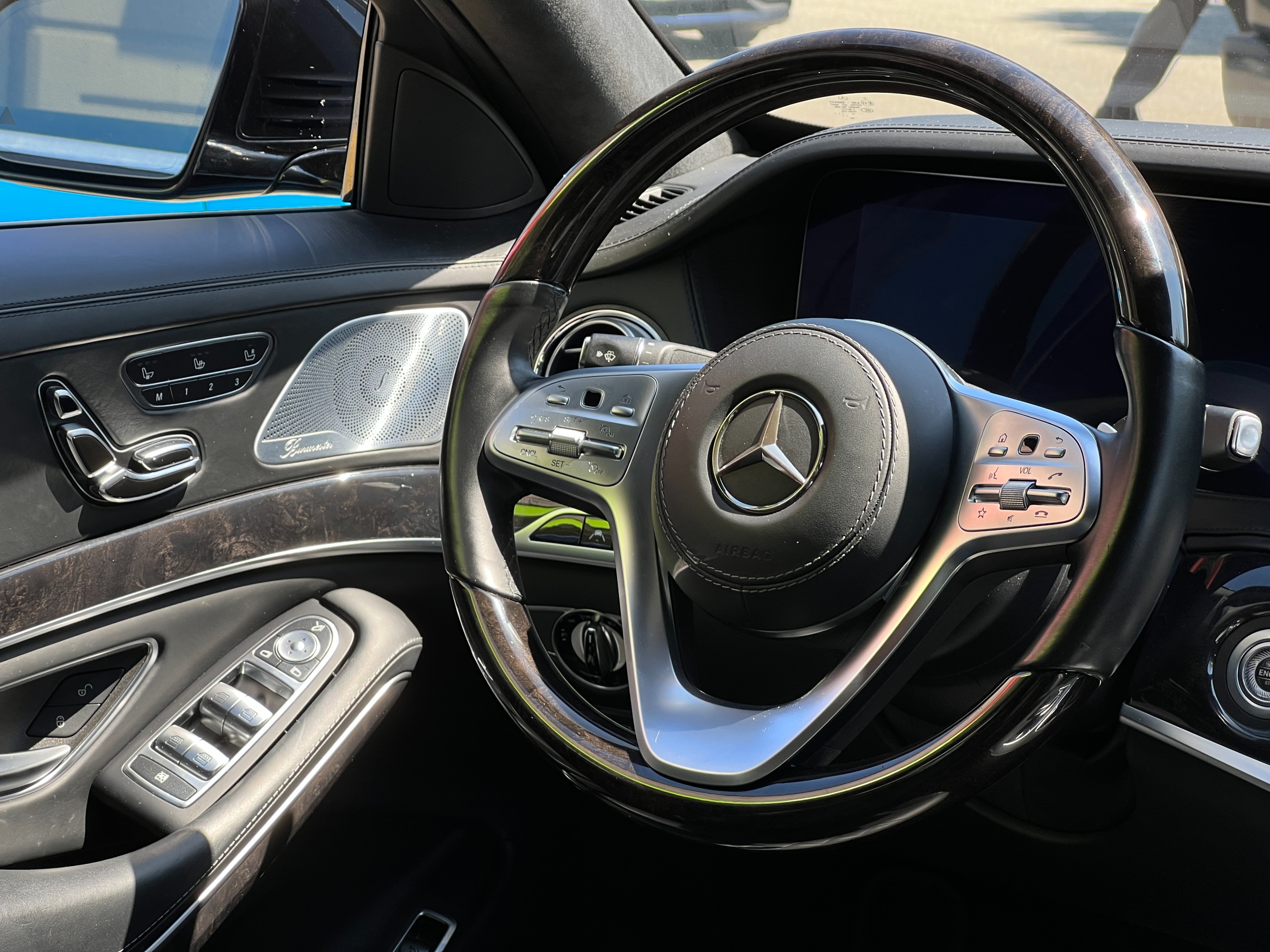 2020 Mercedes-Benz S560 - Image 13