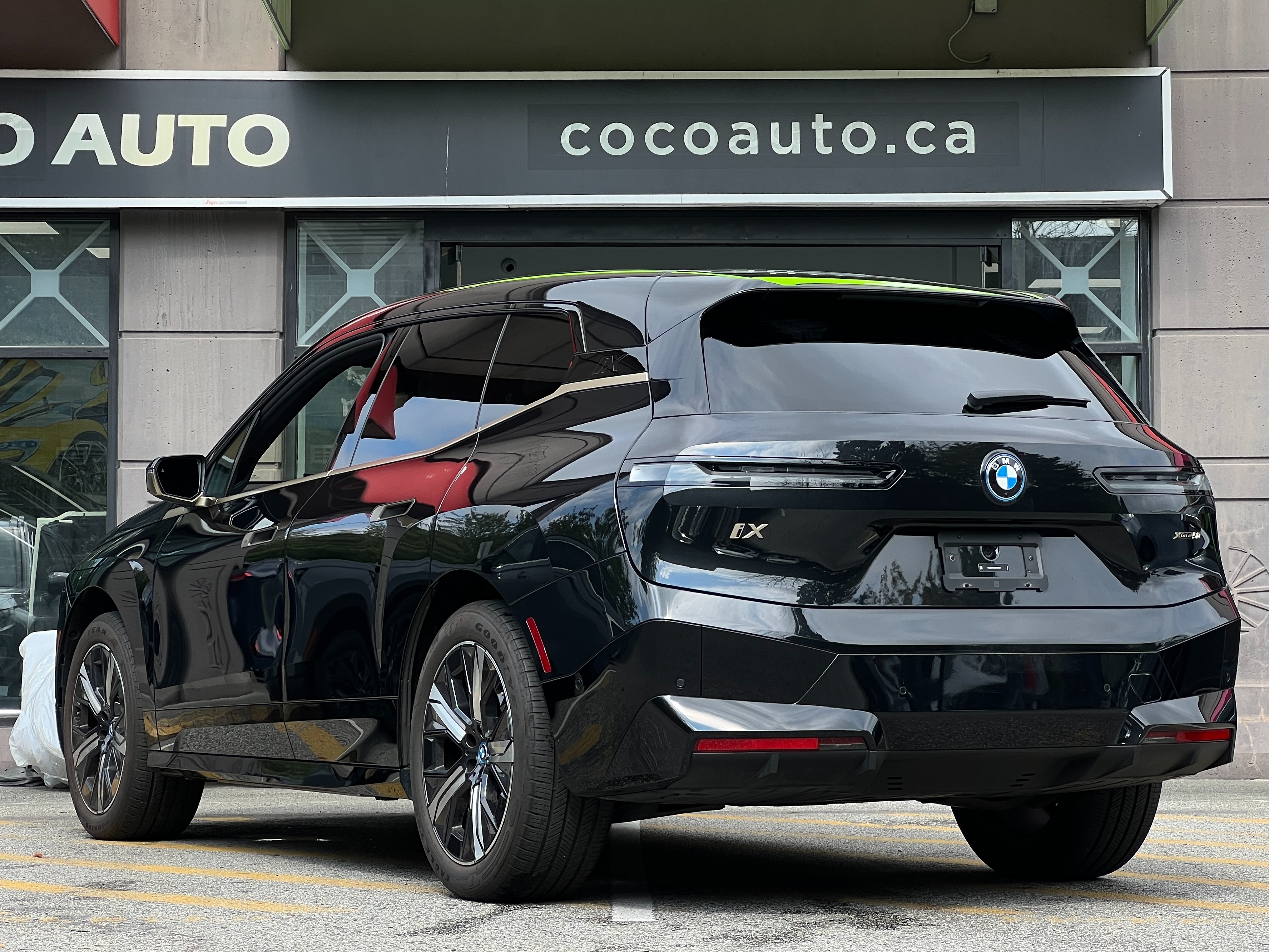 2024 BMW IX xdrive50 - Image 6