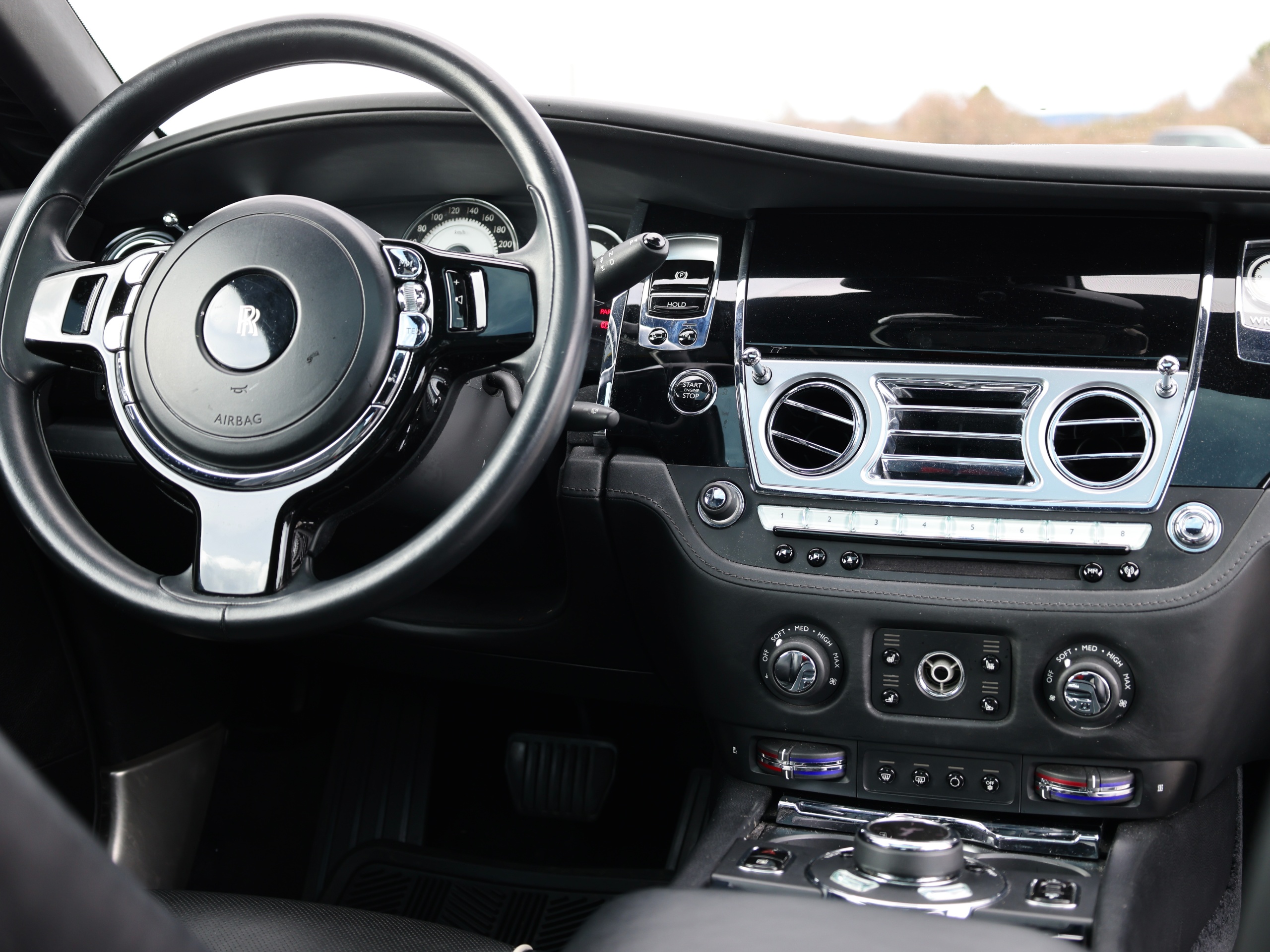 2014 Rolls-Royce Wraith - Image 13