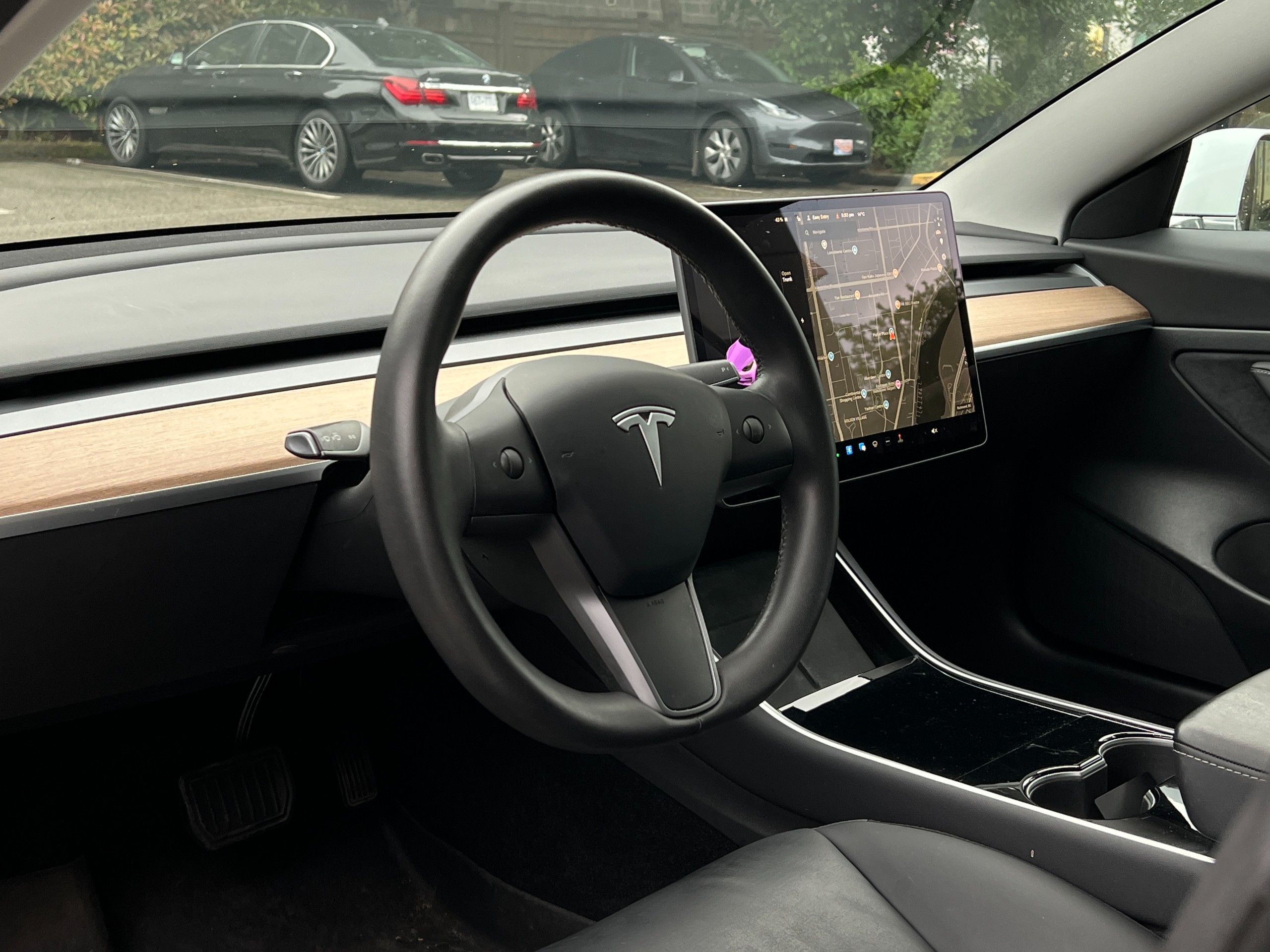 2020 Tesla model 3 sr+ |clean title |BC Local - Image 8