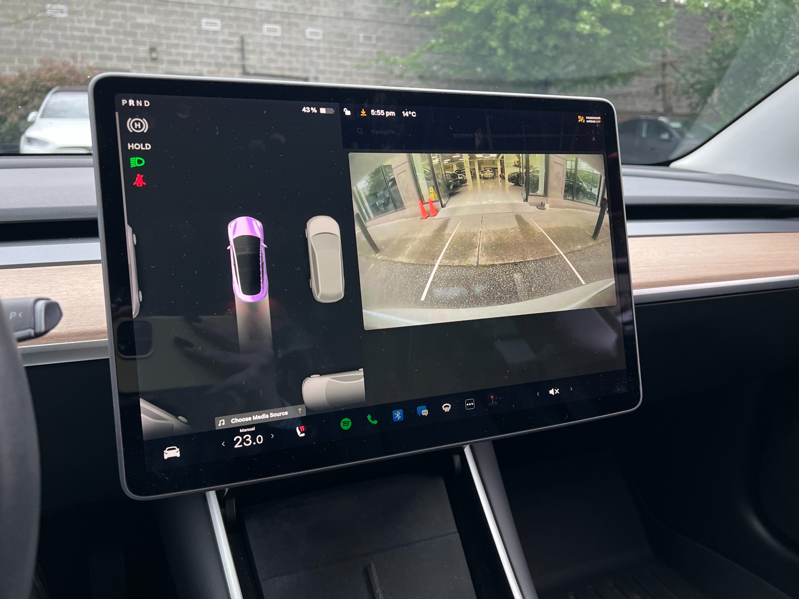 2020 Tesla model 3 sr+ |clean title |BC Local - Image 12