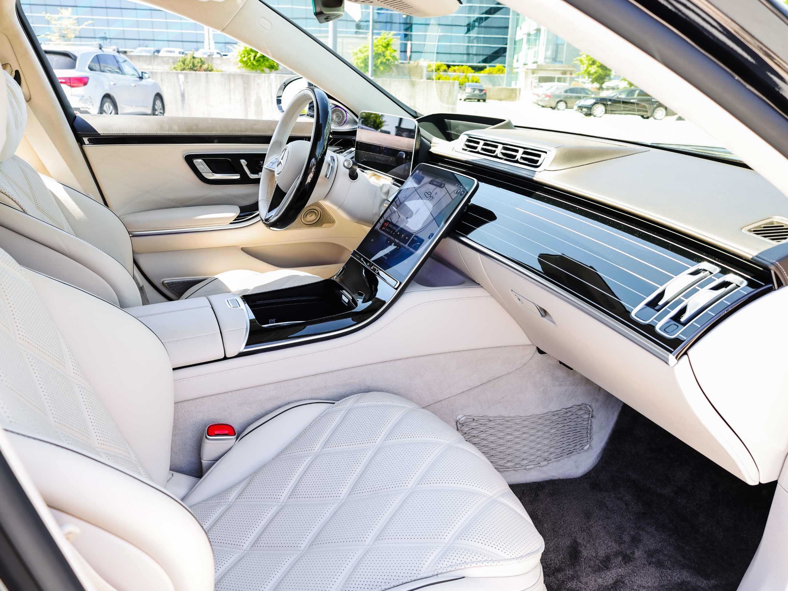 2022 Mercedes-Benz S580 - Image 10