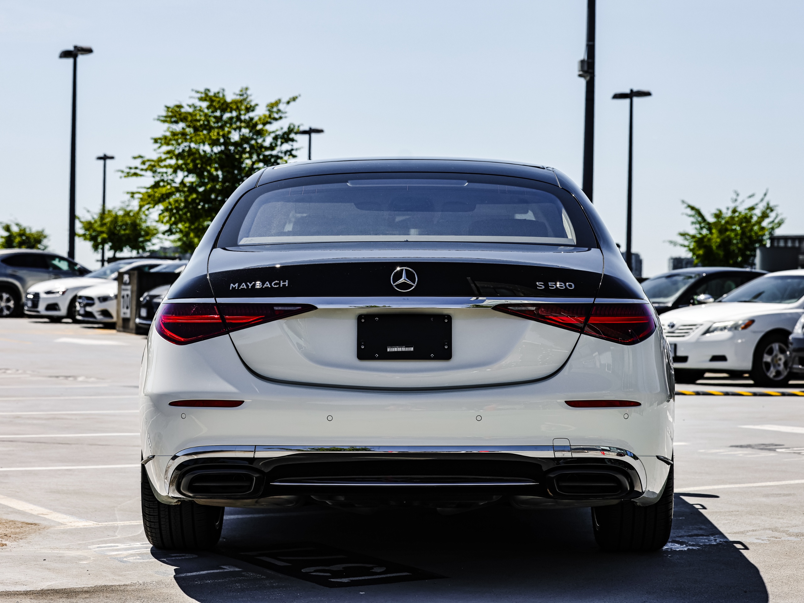 2022 Mercedes-Benz S580 - Image 5