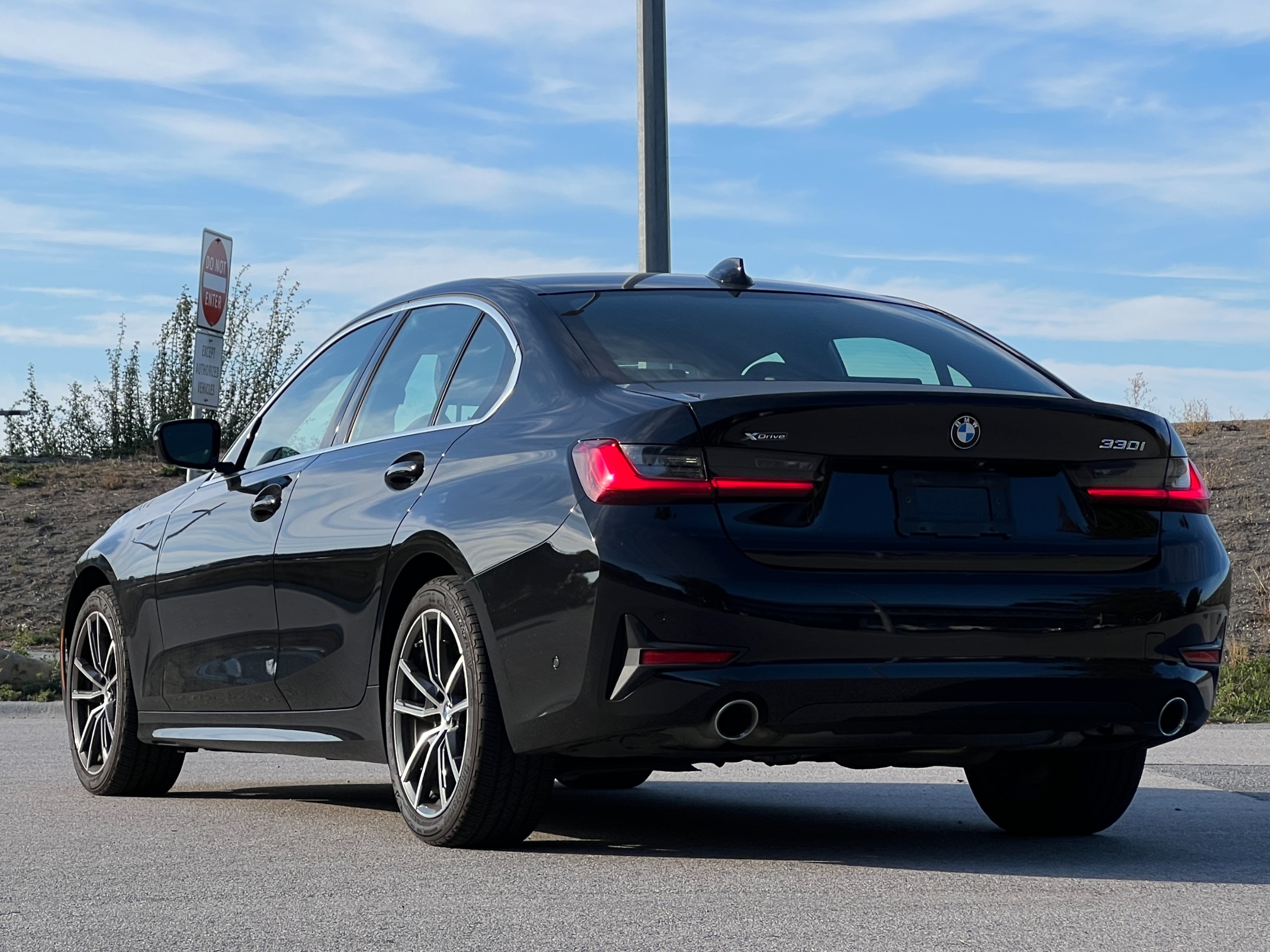2020 BMW 330i xdrive | BC Local - Image 6