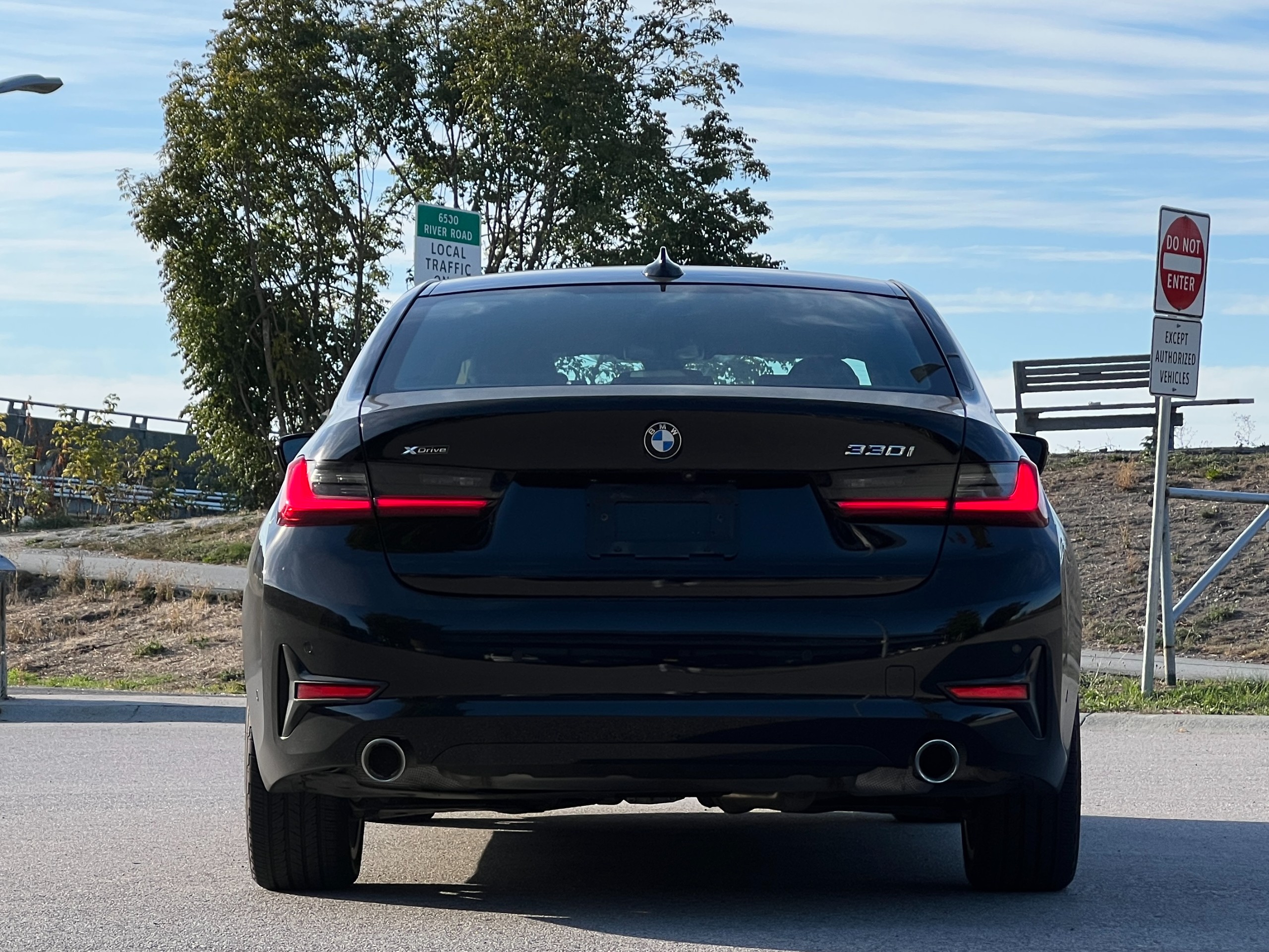 2020 BMW 330i xdrive | BC Local - Image 7