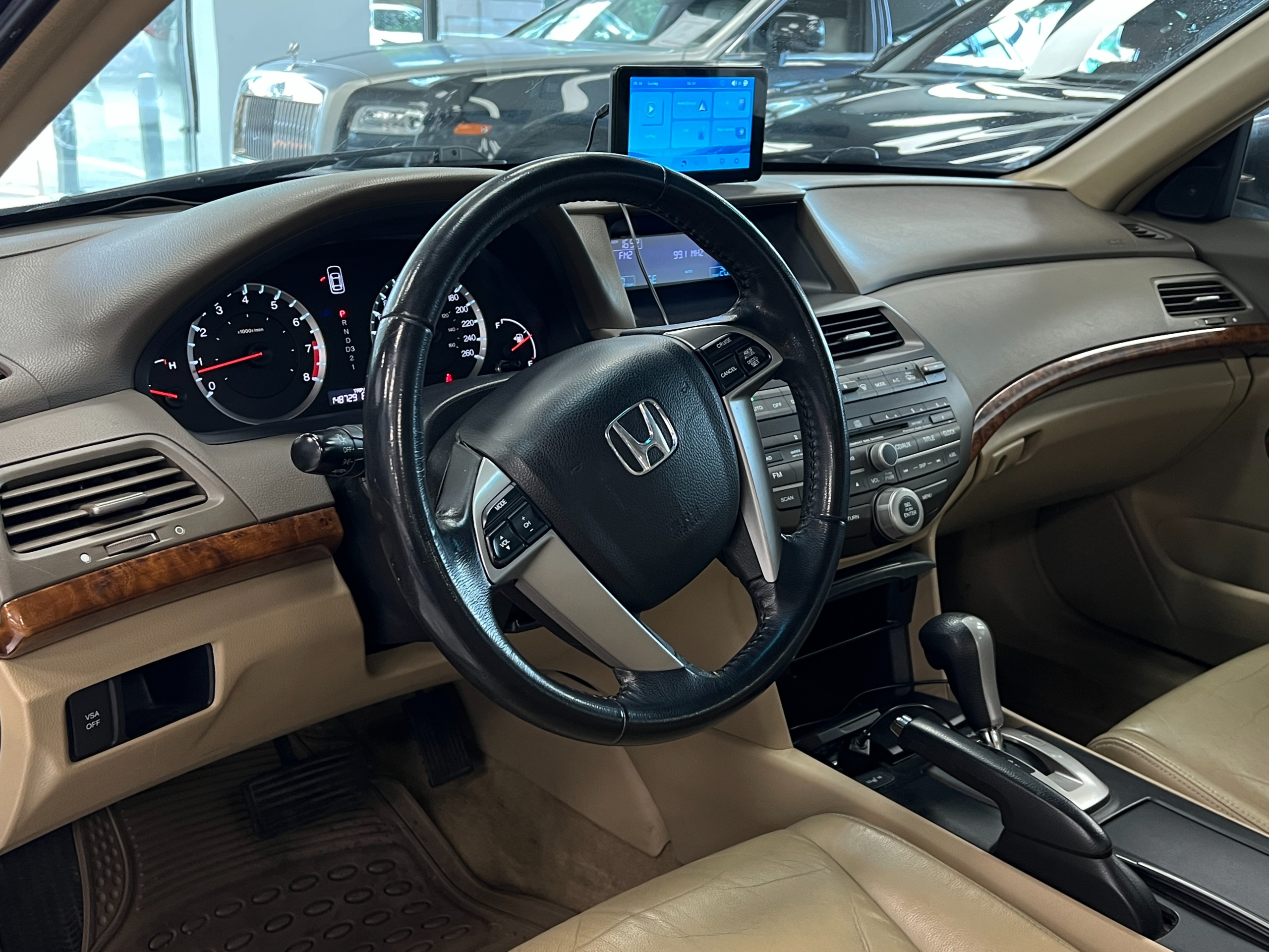 2009 Honda Accord - Image 8