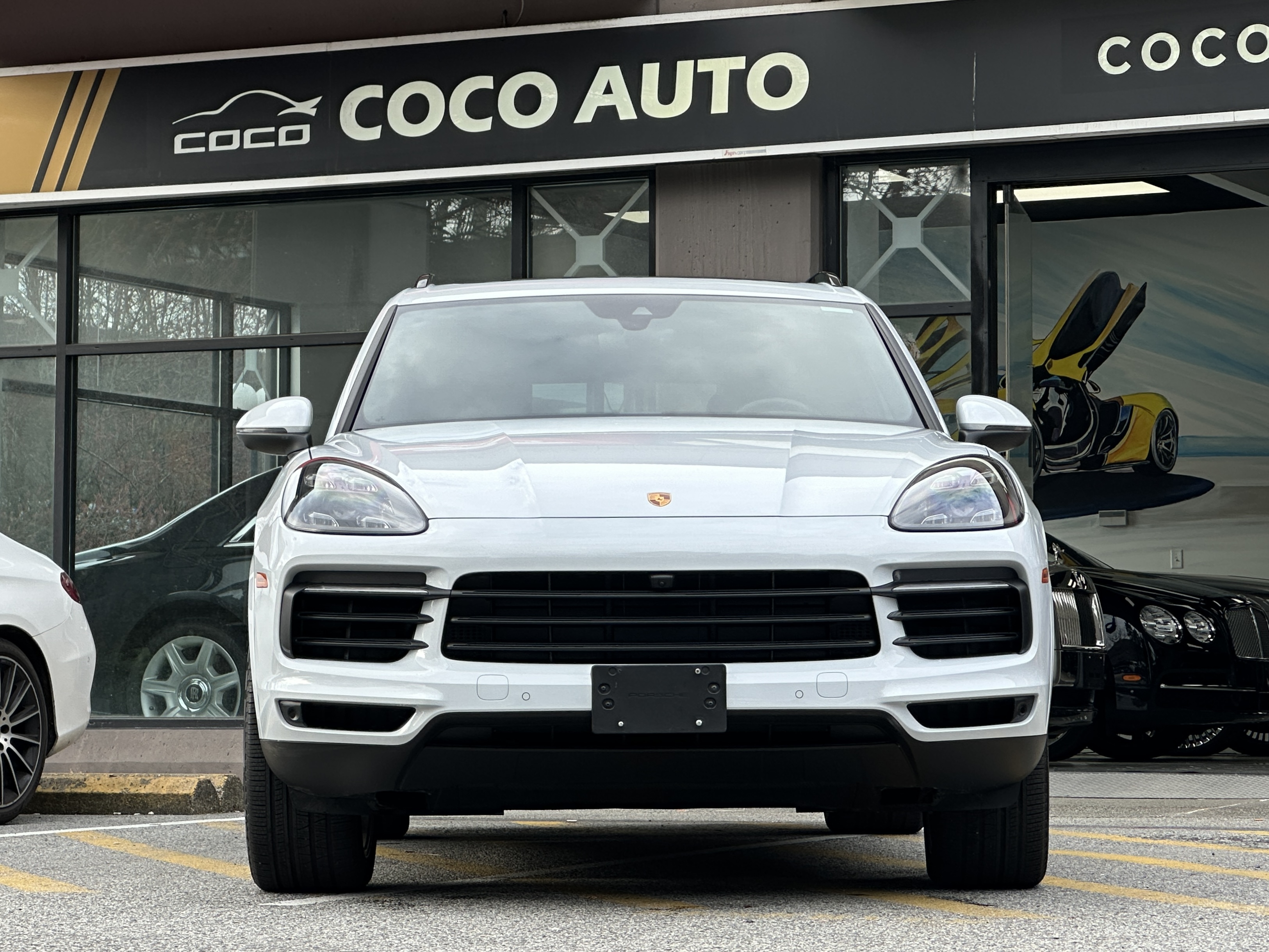 2021 Porsche Cayenne - Image 2
