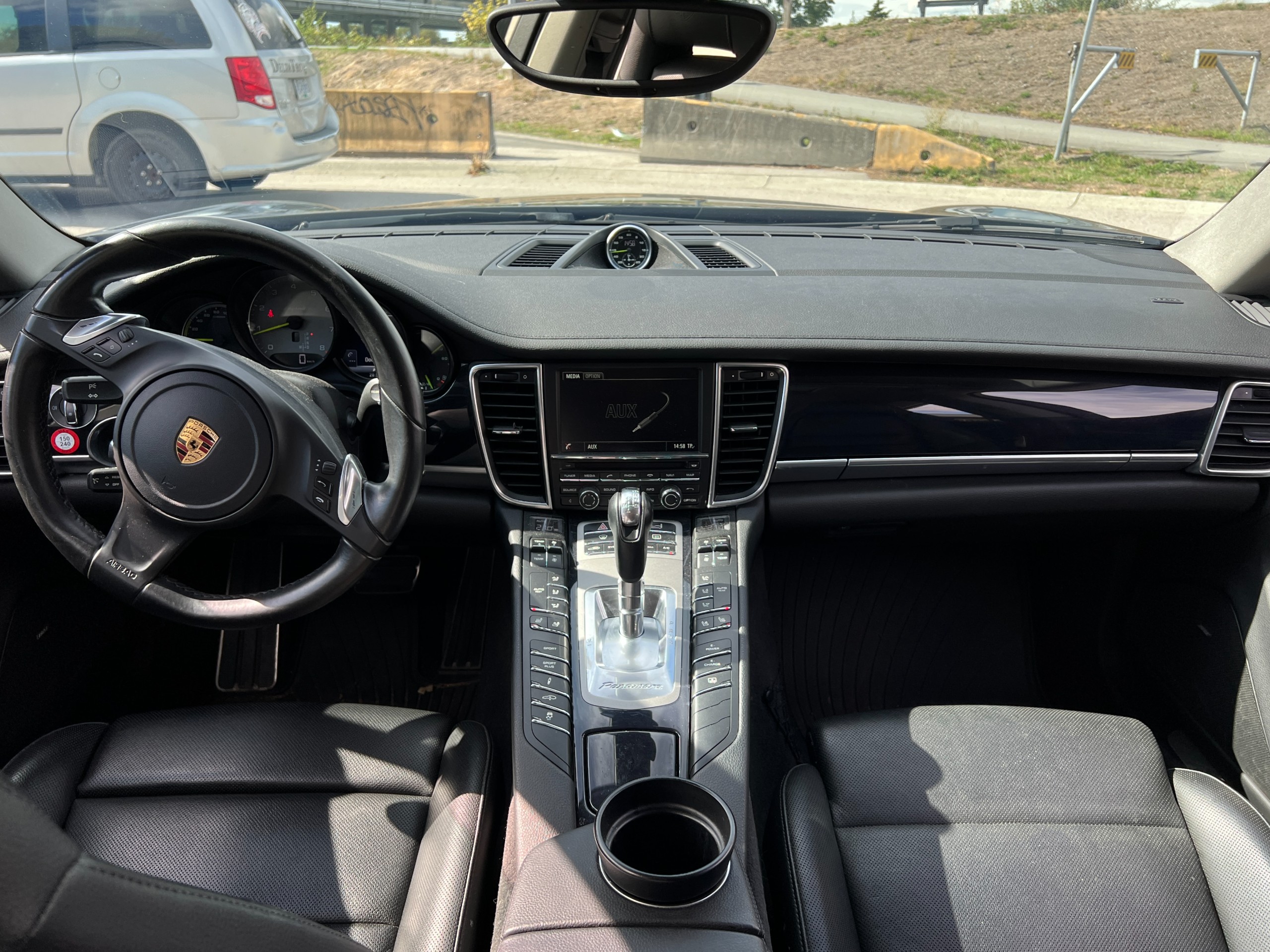 2016 Porsche Panamera S e-hybrid | BC Local - Image 11