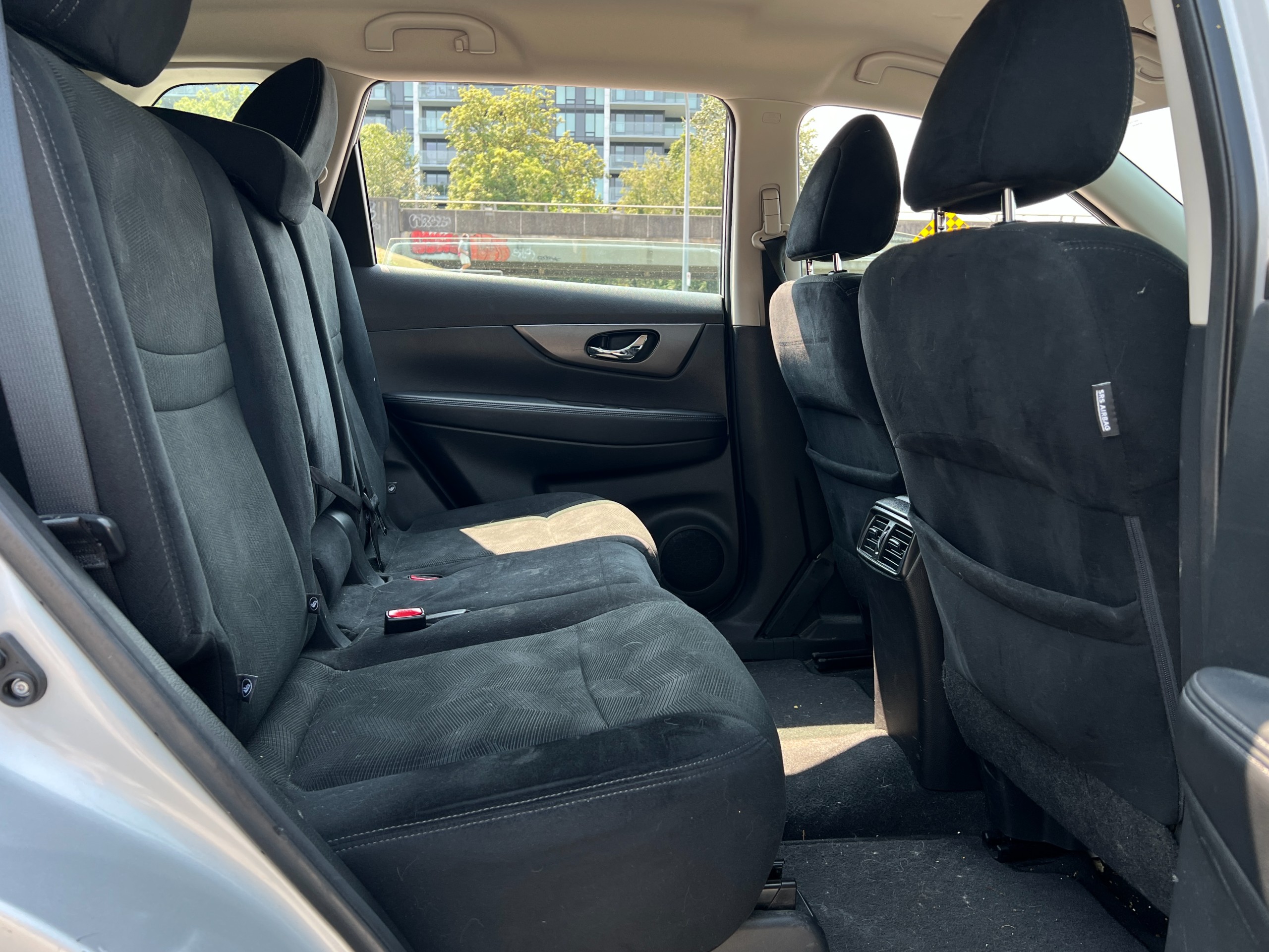 2016 Nissan Rogue S | No accident - Image 15
