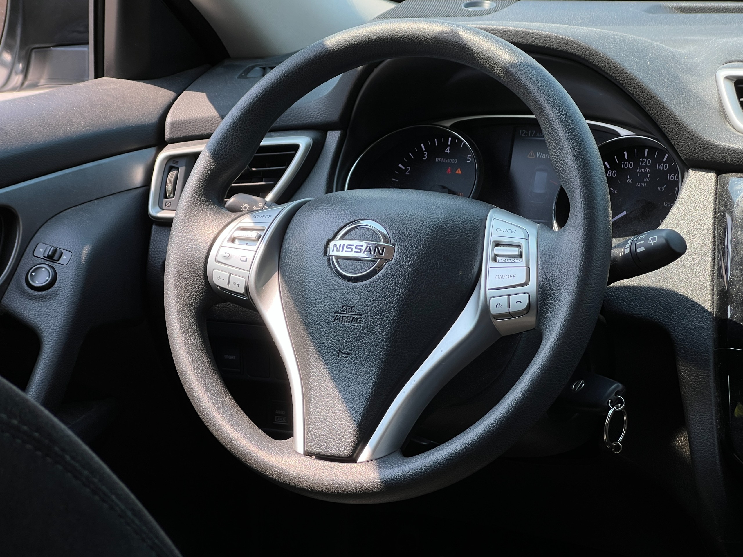 2016 Nissan Rogue S | No accident - Image 12