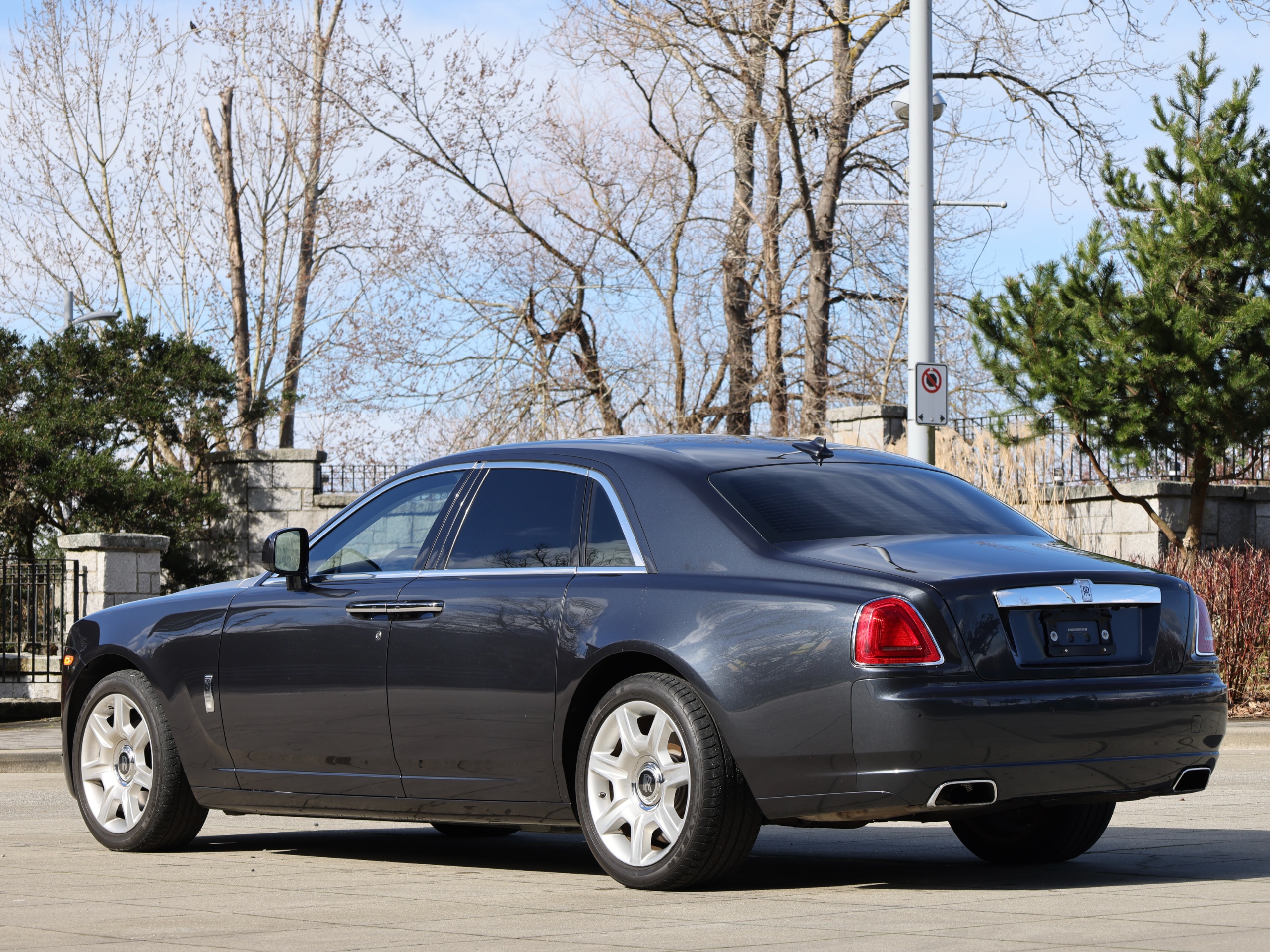 2010 Rolls-Royce Ghost - Image 6