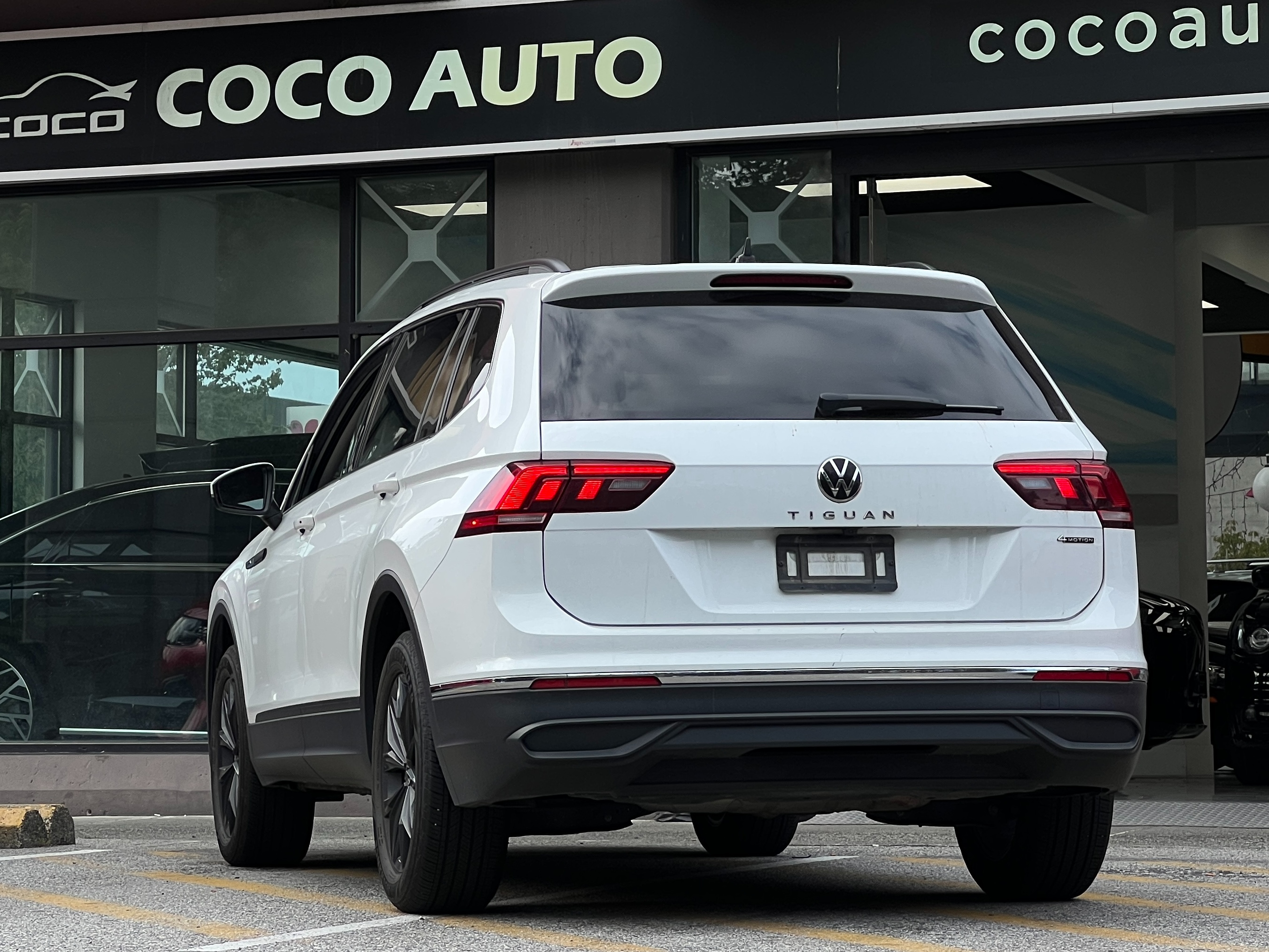 2024 Volkswagen Tiguan Comfortline No accident | BC Local - Image 7