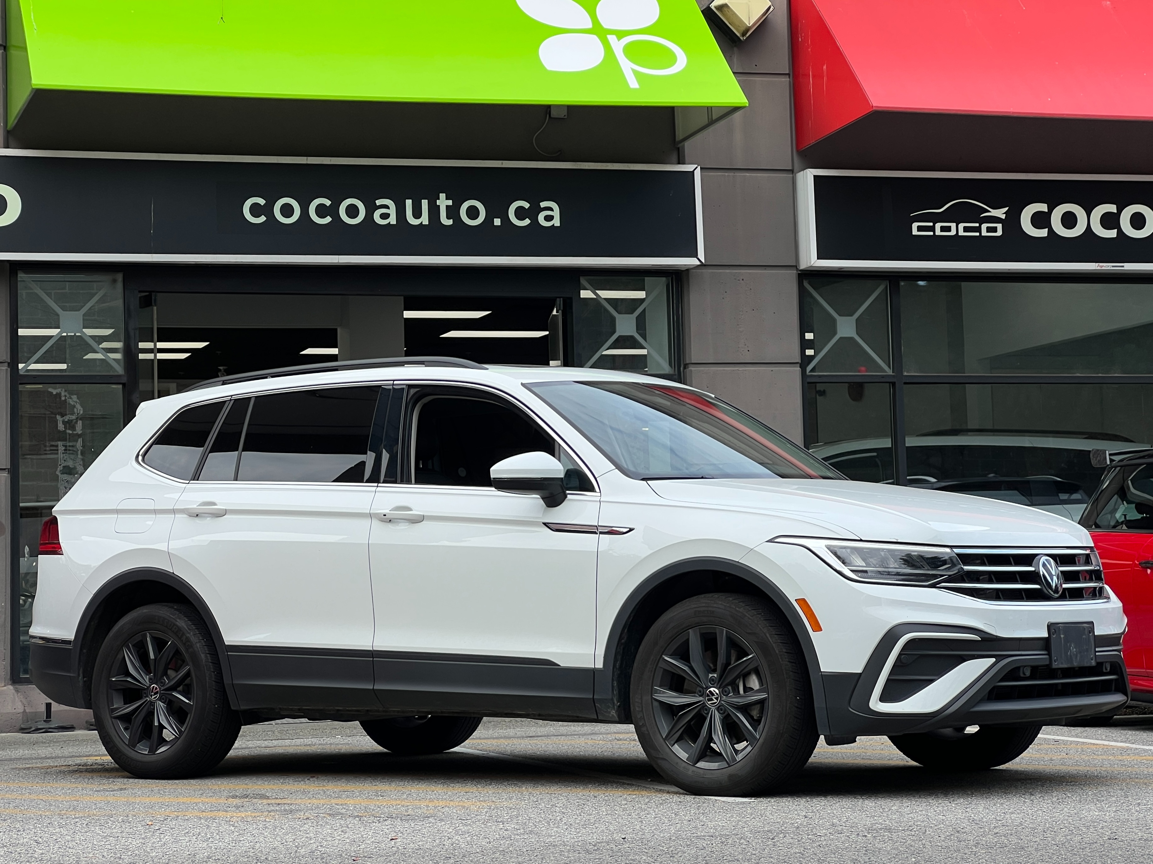 2024 Volkswagen Tiguan Comfortline No accident | BC Local - Image 2