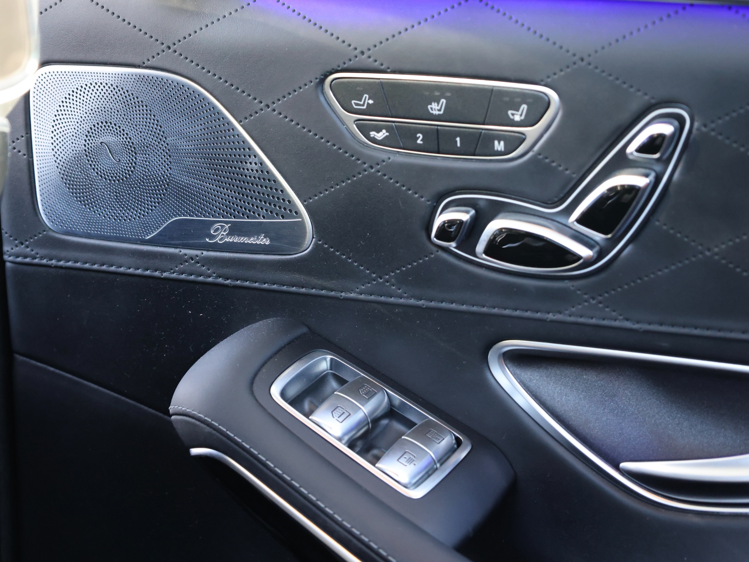 2018 Mercedes-Benz S63 - Image 17