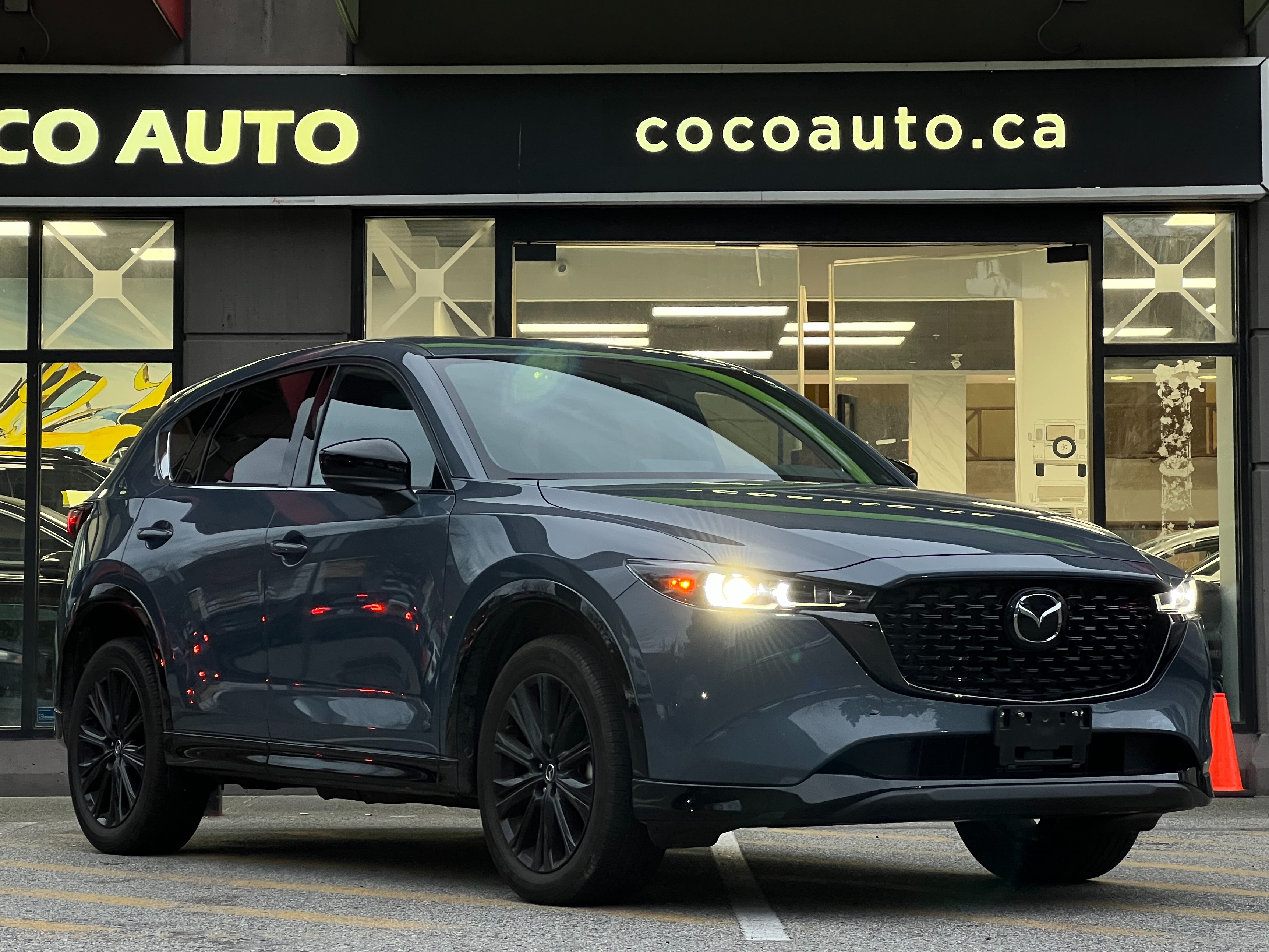 2023 Mazda CX-5 sport design premium | No accident | one owner - Image 1