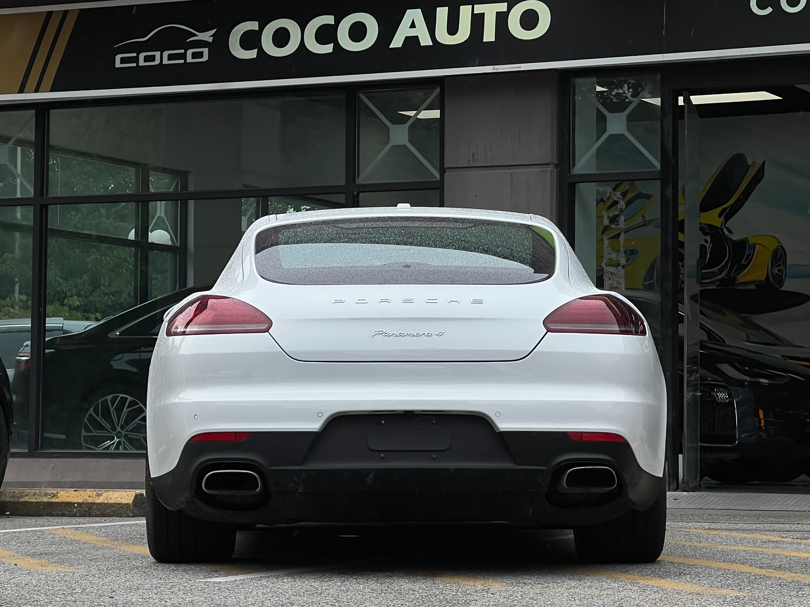 2016 Porsche panamera 4 - Image 7