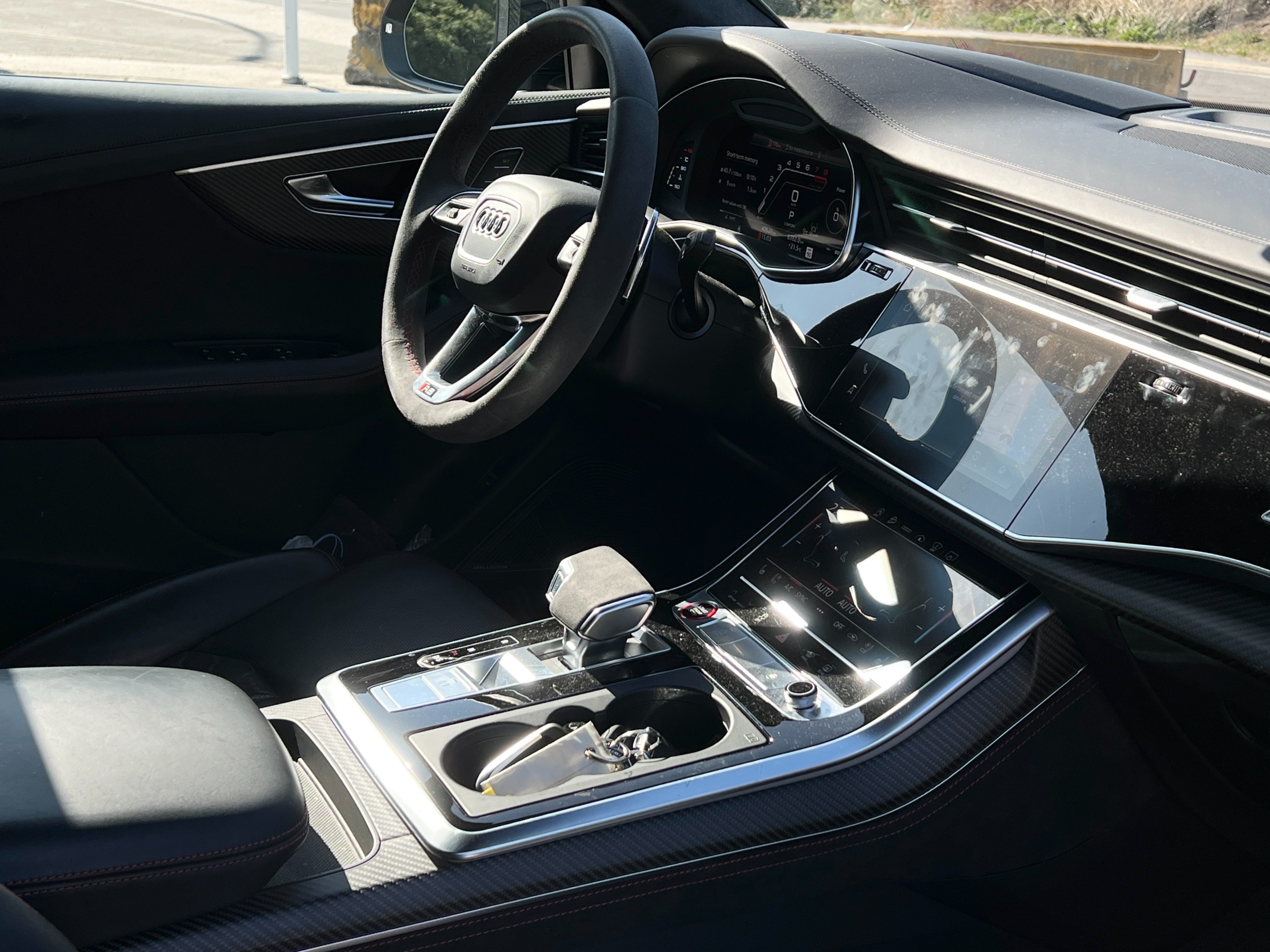 2021 Audi RSQ8 - Image 12