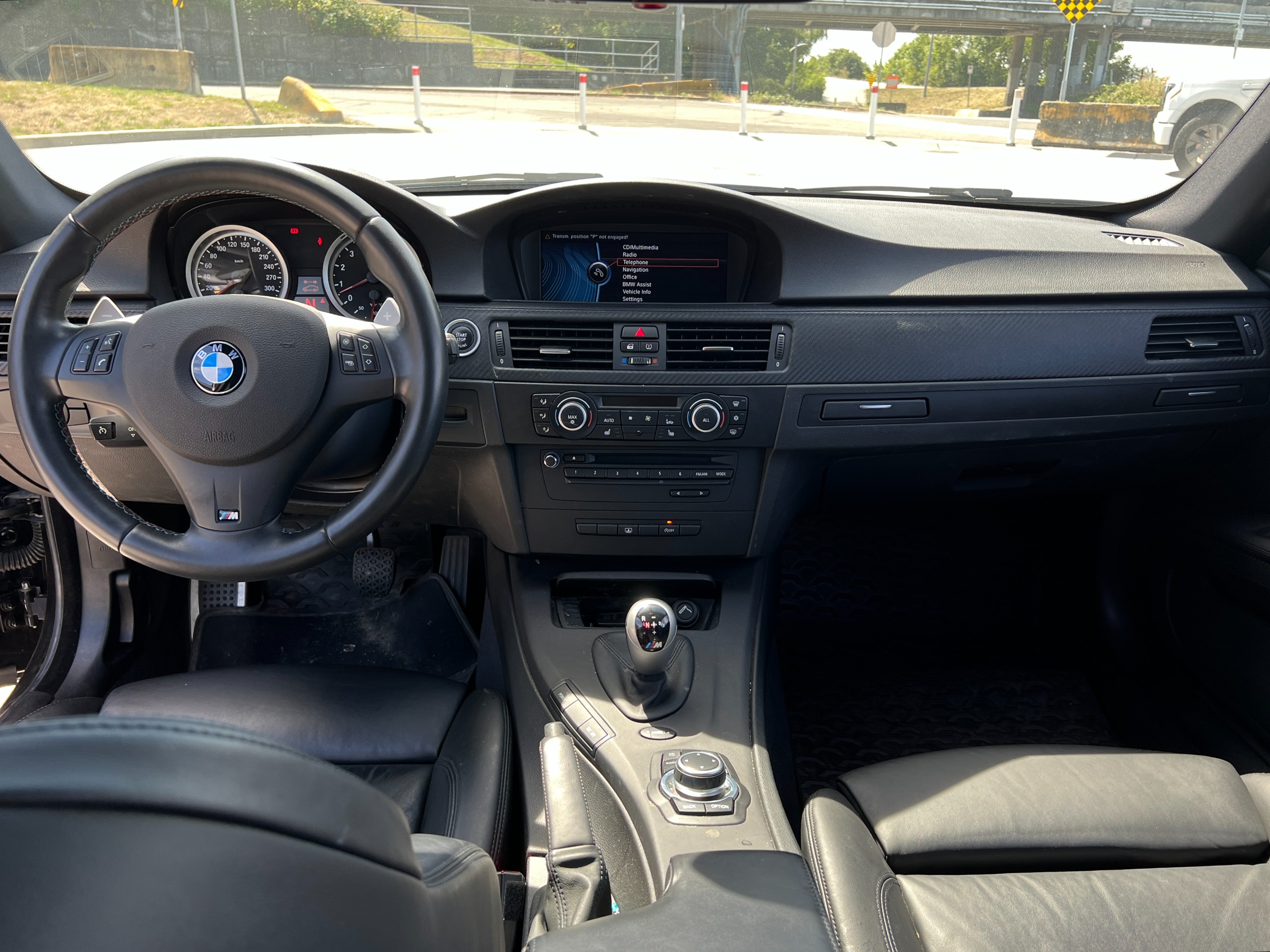2011 BMW M3 e92 | BC Local - Image 8