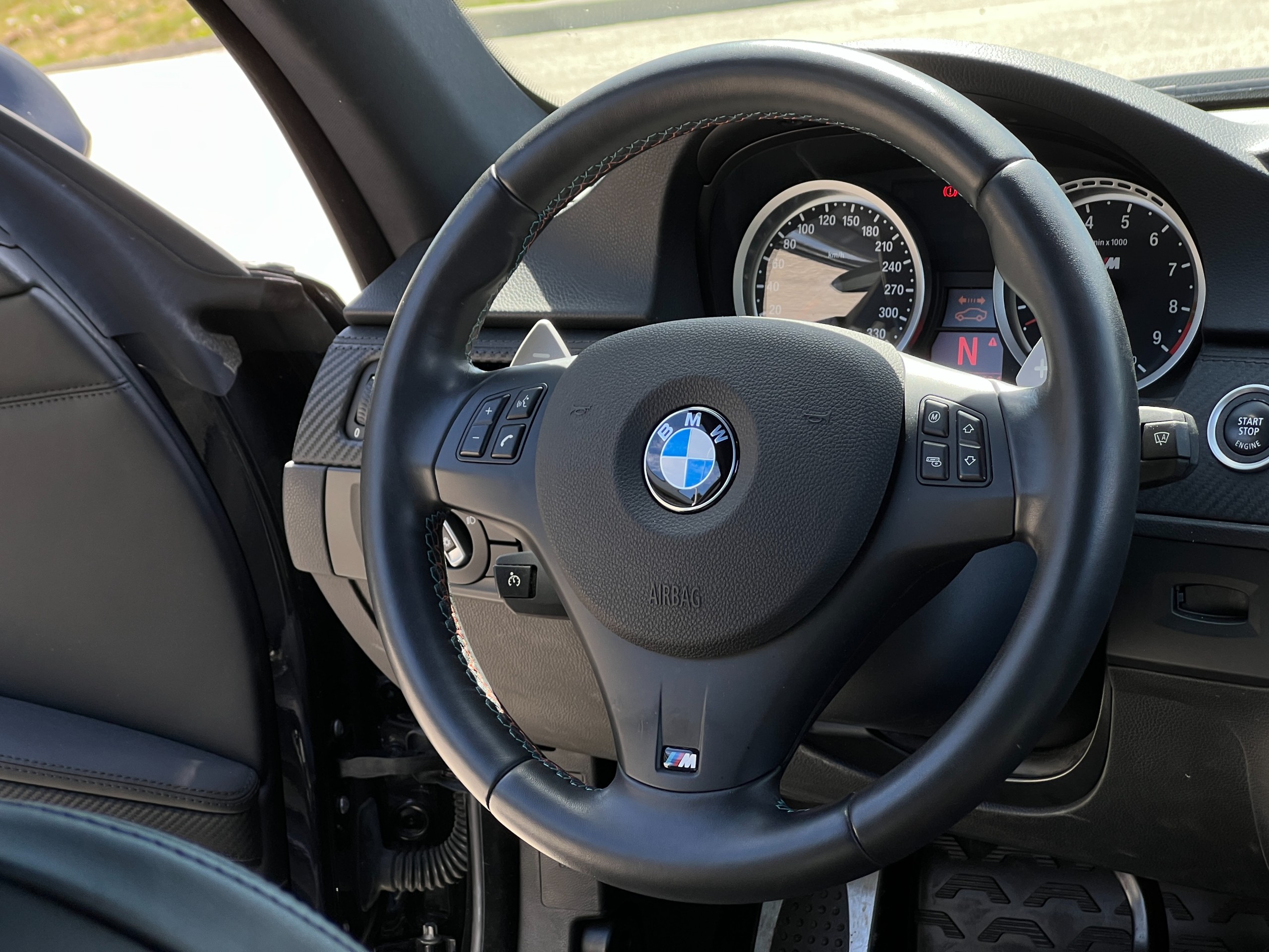 2011 BMW M3 e92 | BC Local - Image 14