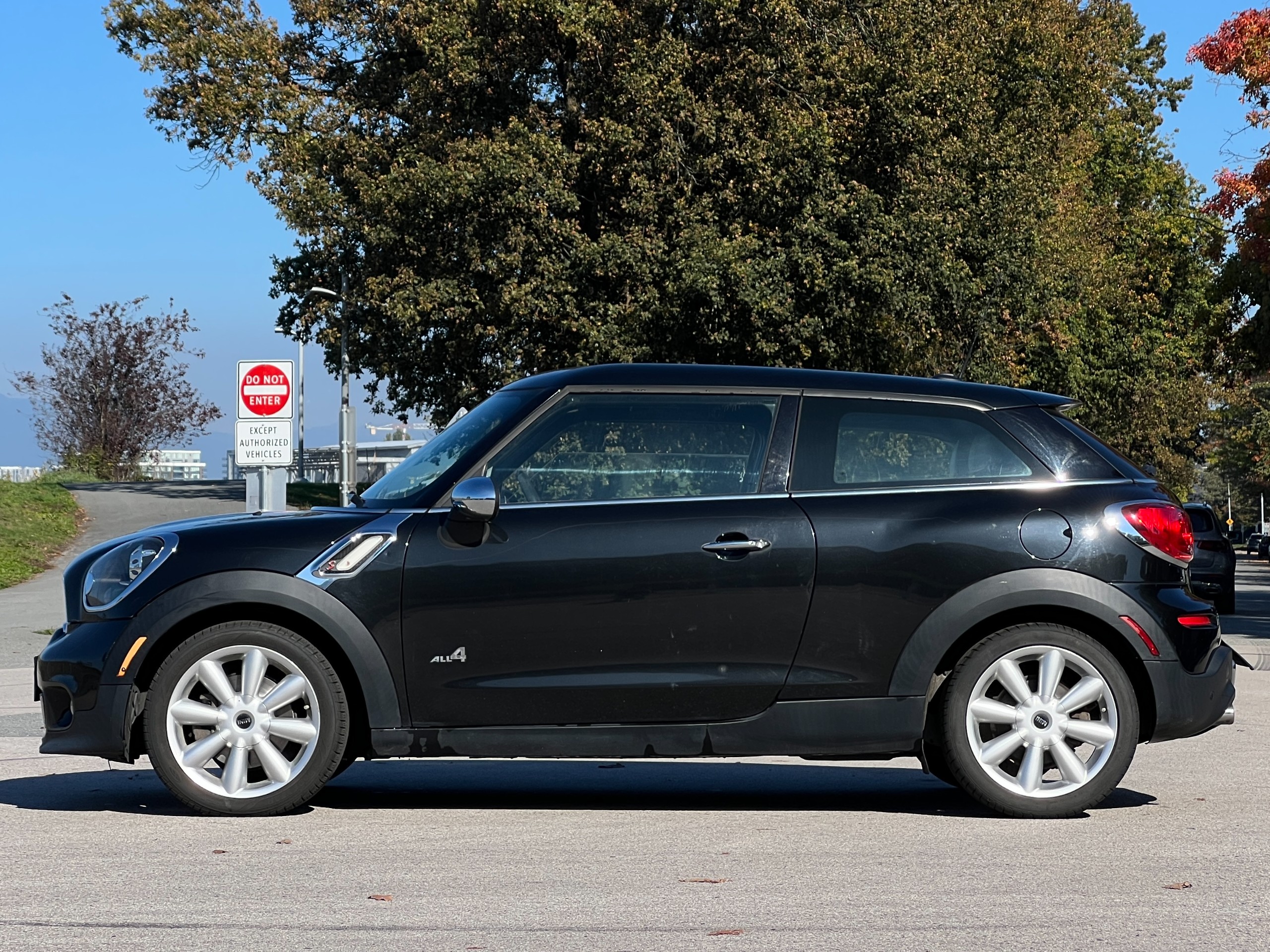 2013 Mini Paceman S All4 | BC Local - Image 4